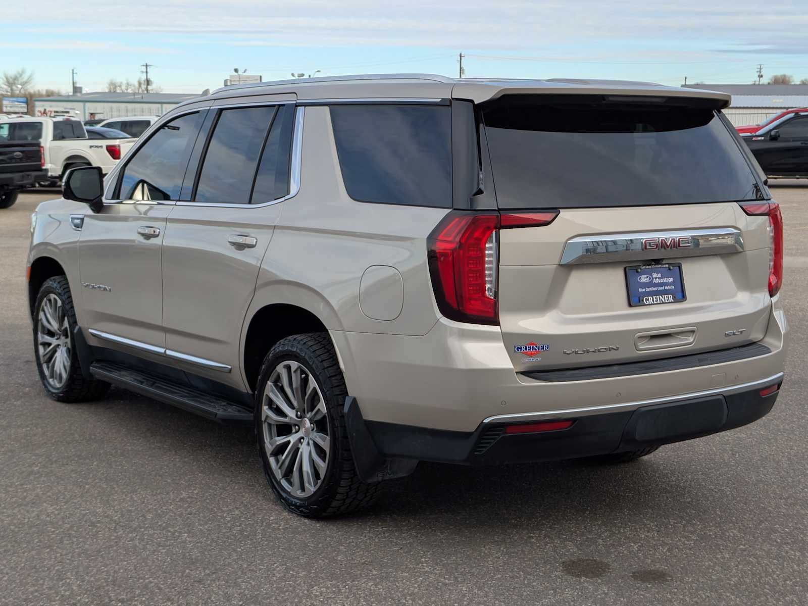 2021 GMC Yukon SLT 4