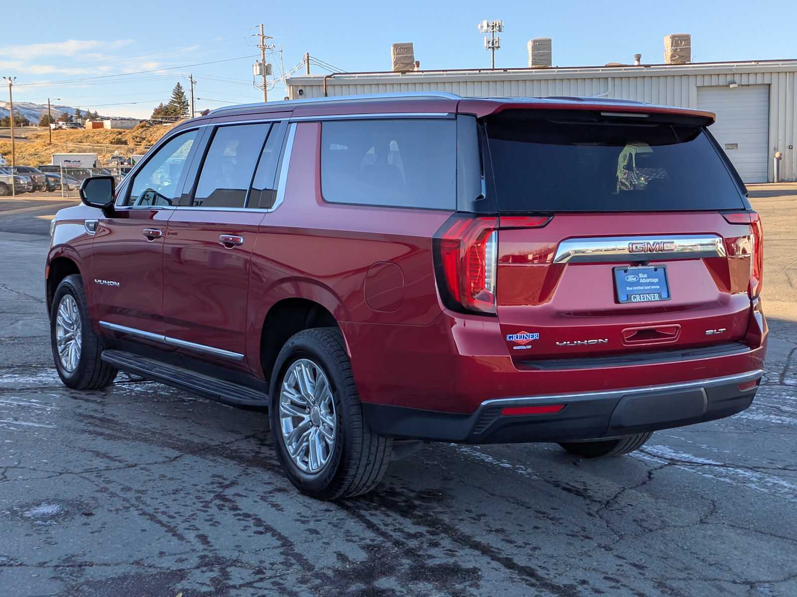 2023 GMC Yukon XL SLT 4