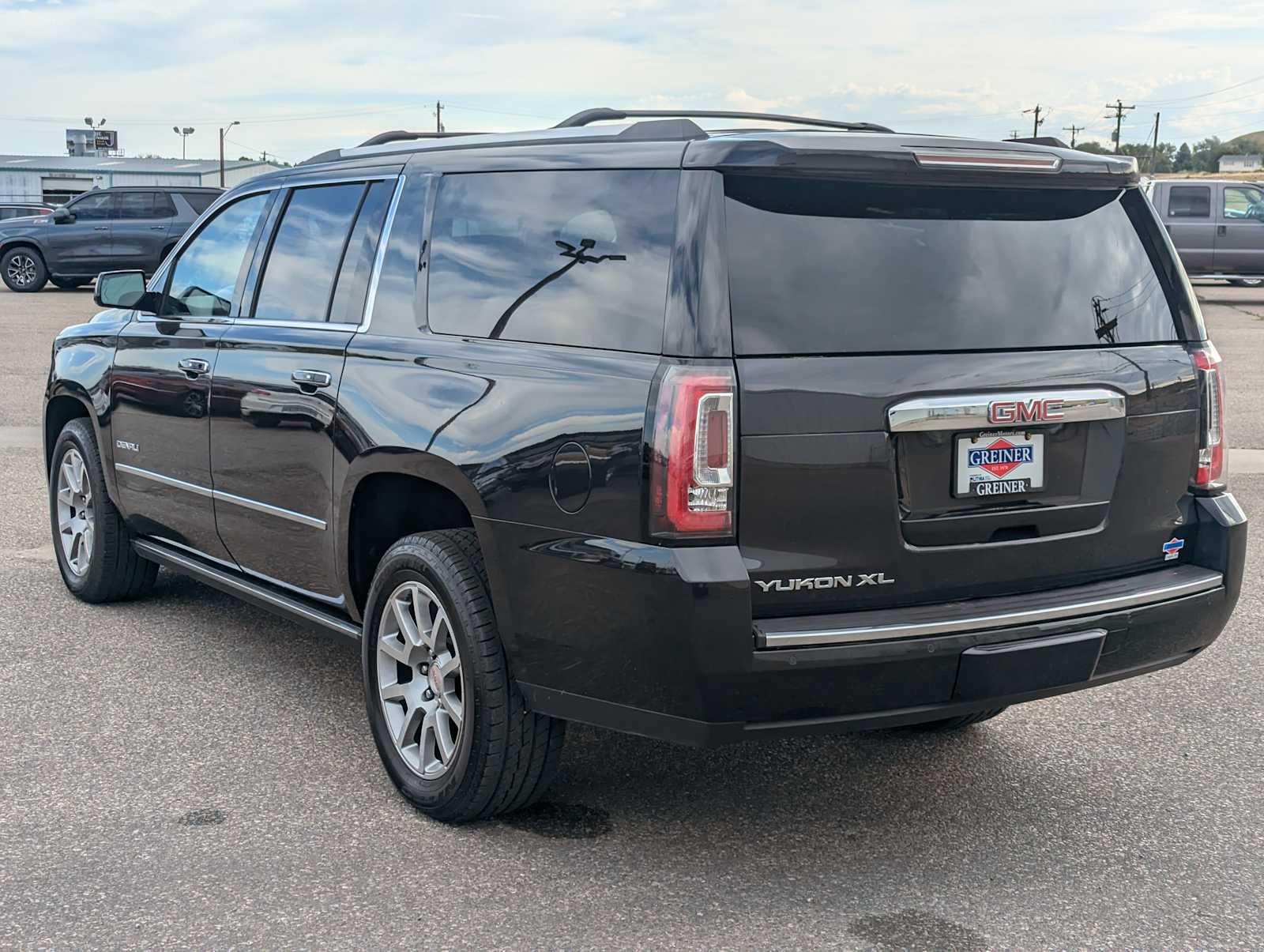 2020 GMC Yukon XL Denali 4