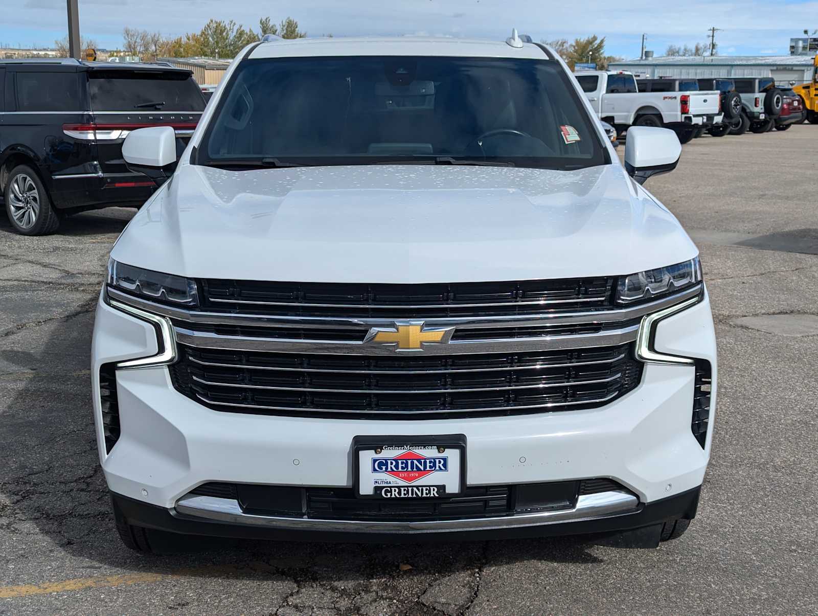 2022 Chevrolet Suburban LT 9