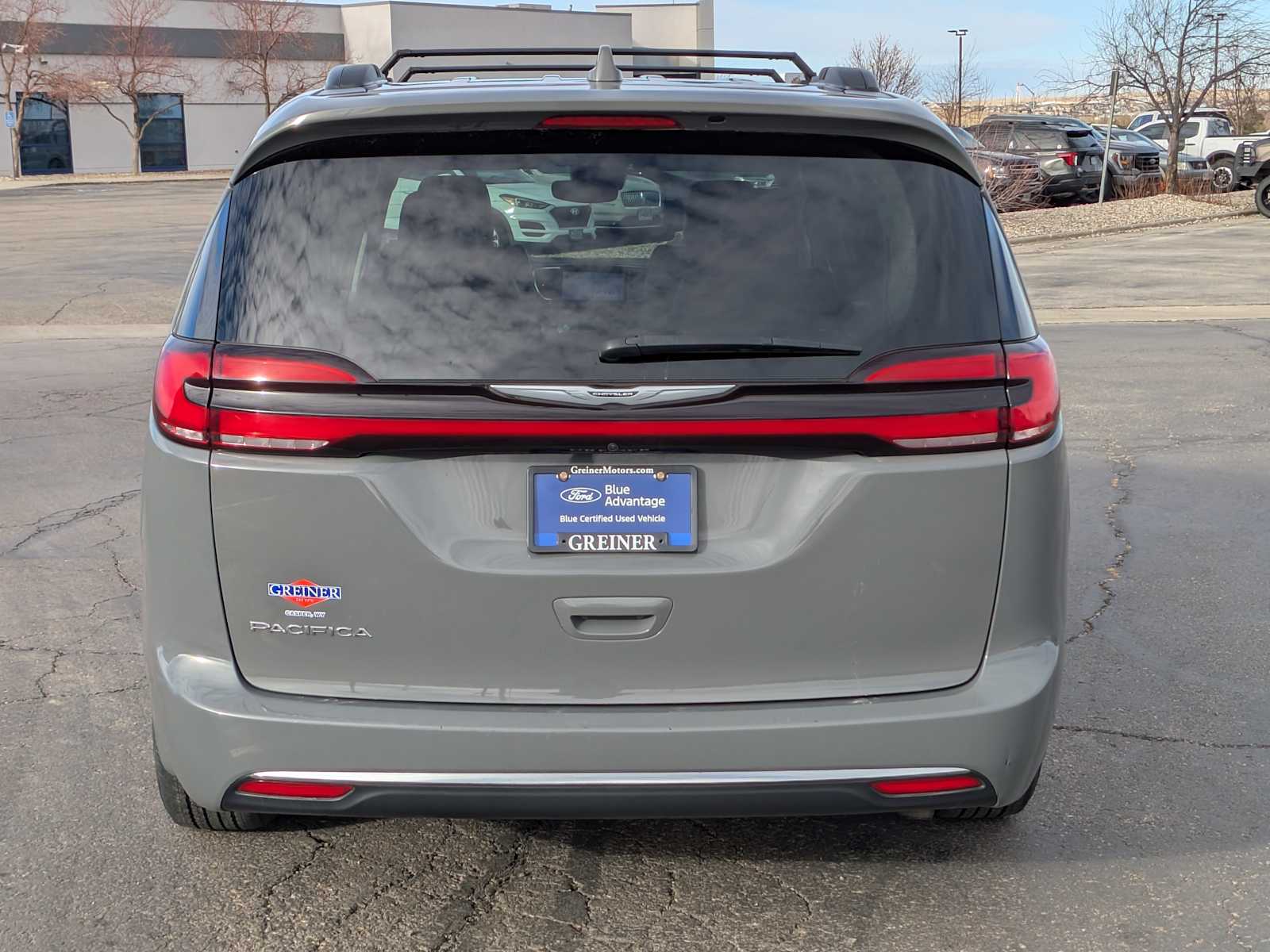 2022 Chrysler Pacifica Touring L 5