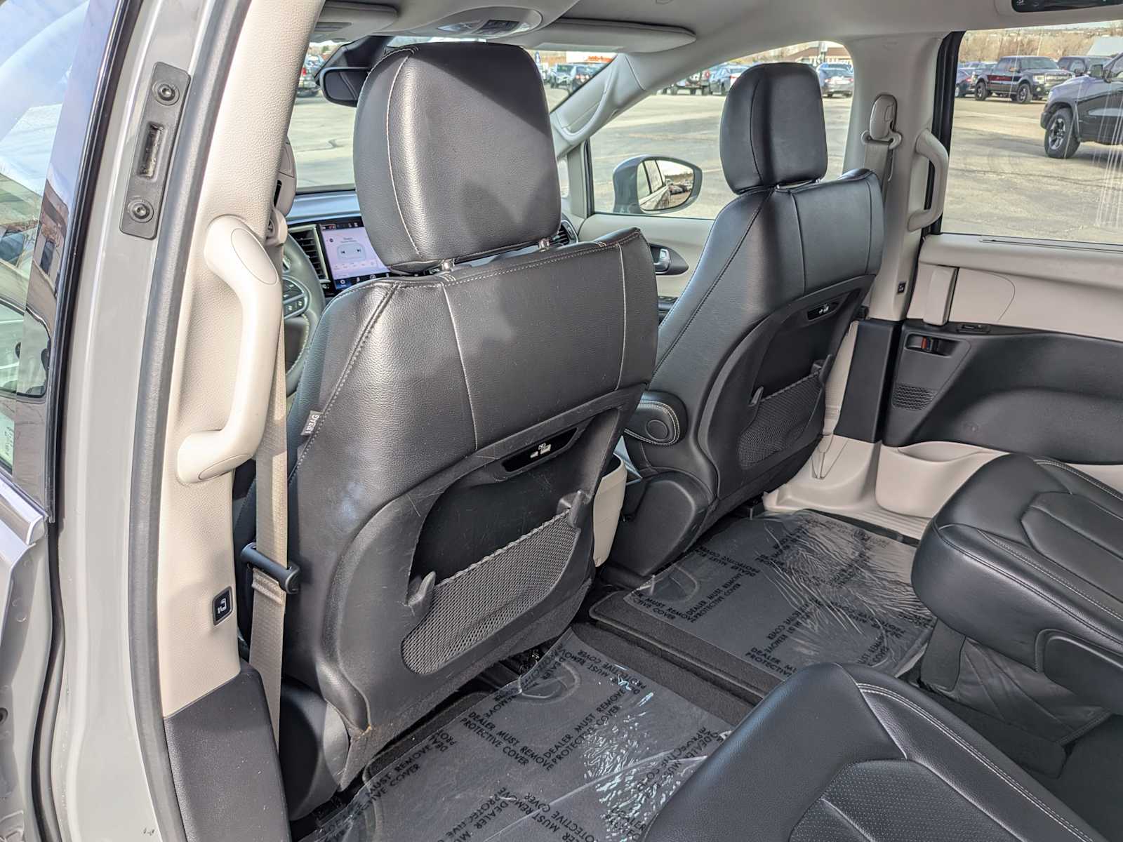 2022 Chrysler Pacifica Touring L 15