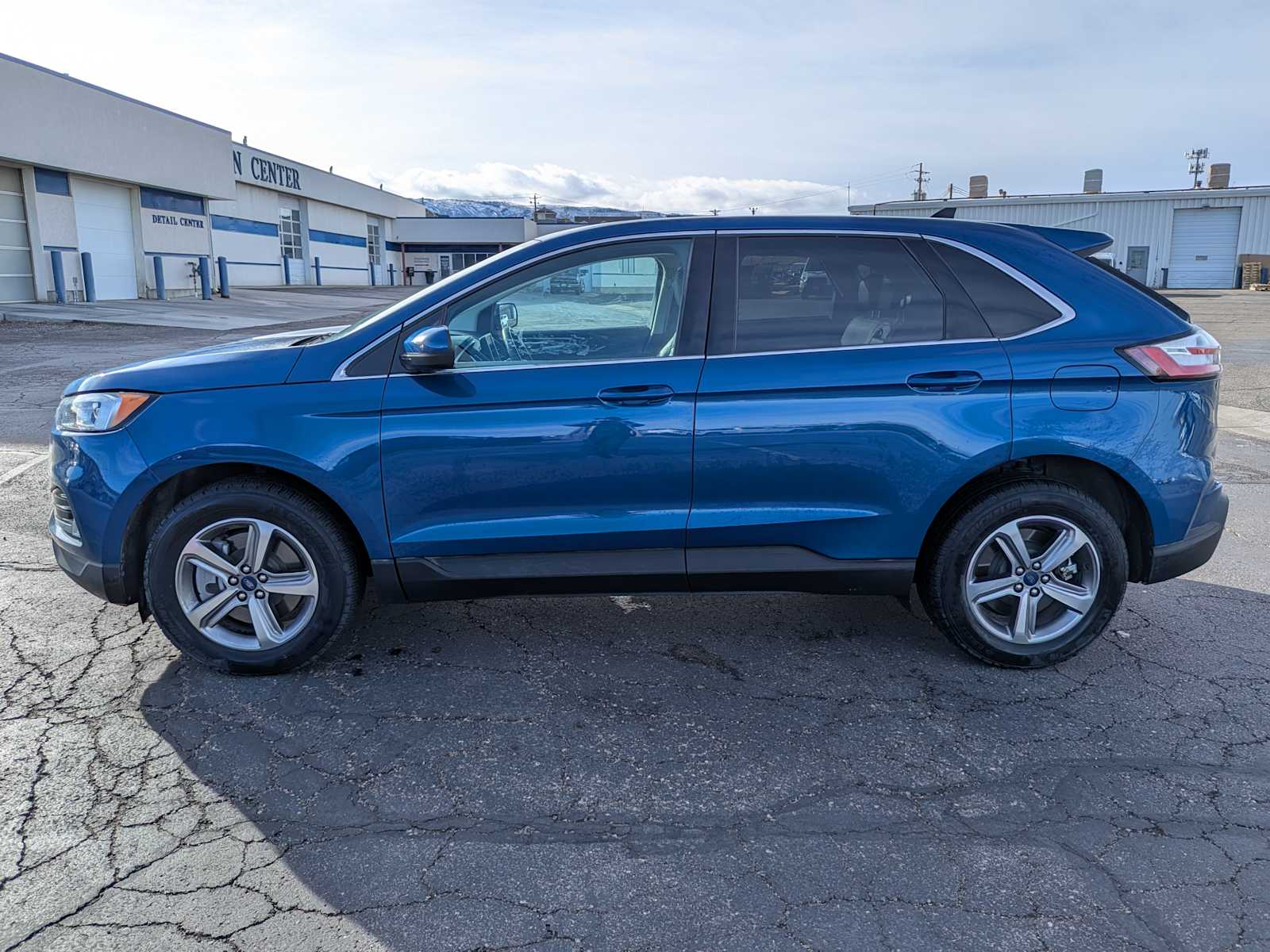 2021 Ford Edge SEL 3