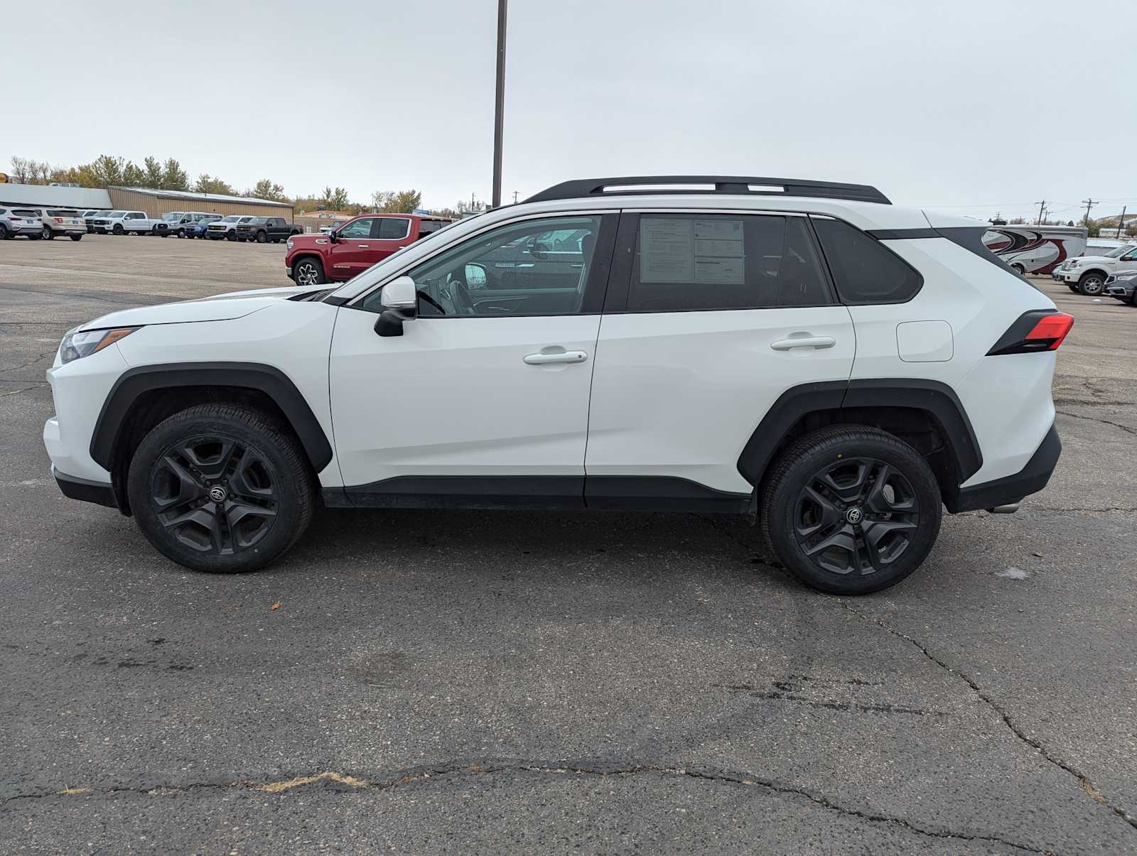 2022 Toyota RAV4 Adventure 3