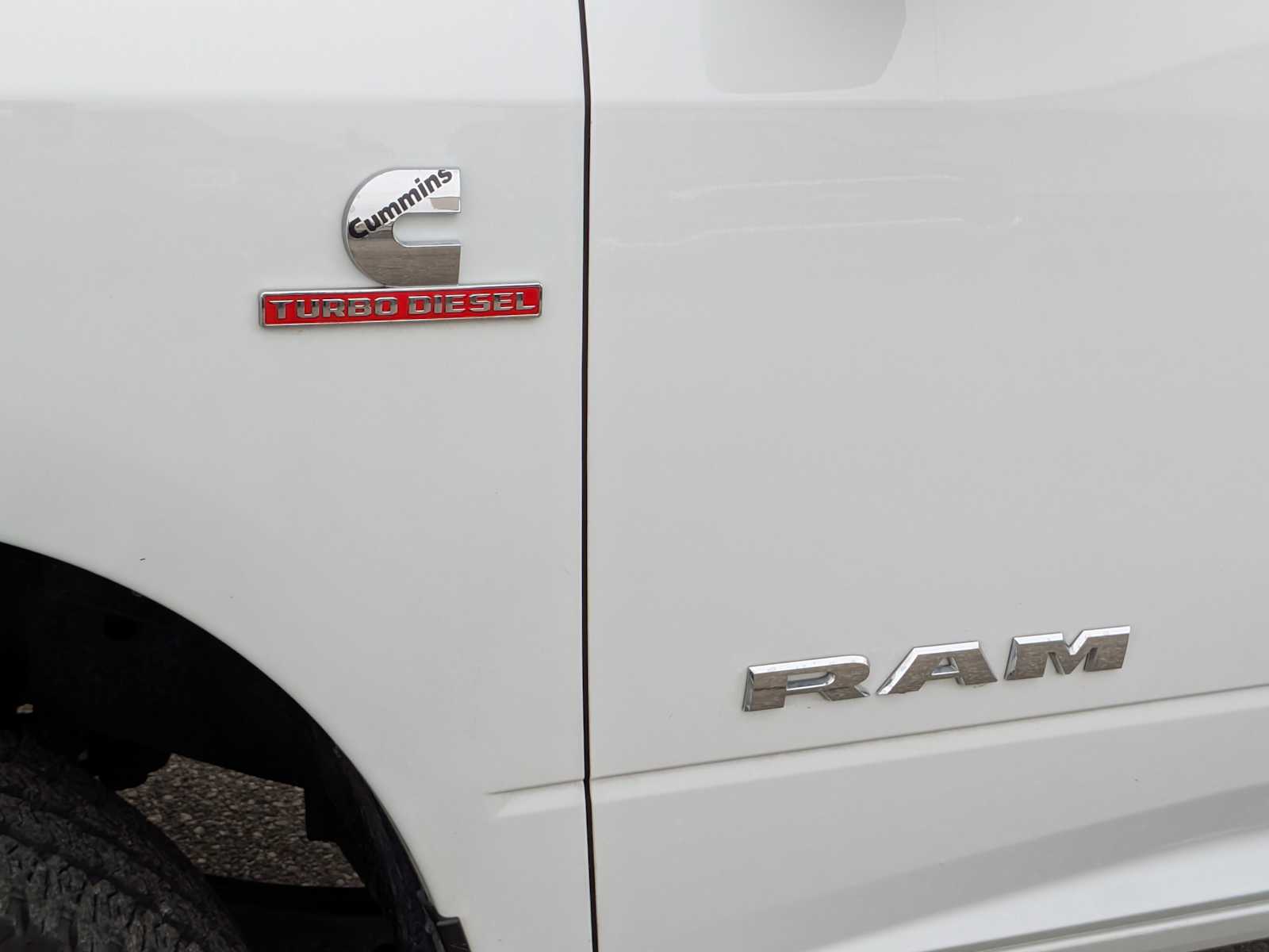 2024 Ram 3500 Laramie 4x4 Crew Cab 64 Box 11