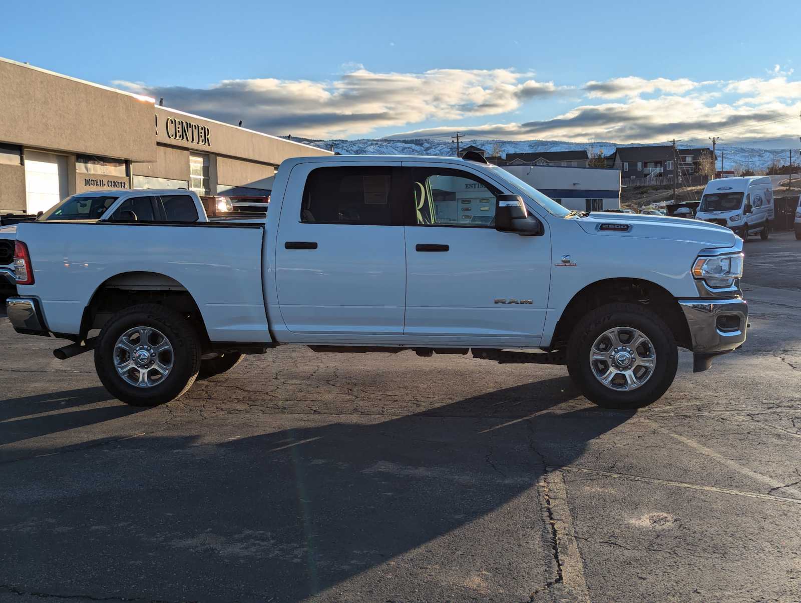 2023 Ram 2500 Big Horn 4x4 Crew Cab 64 Box 7