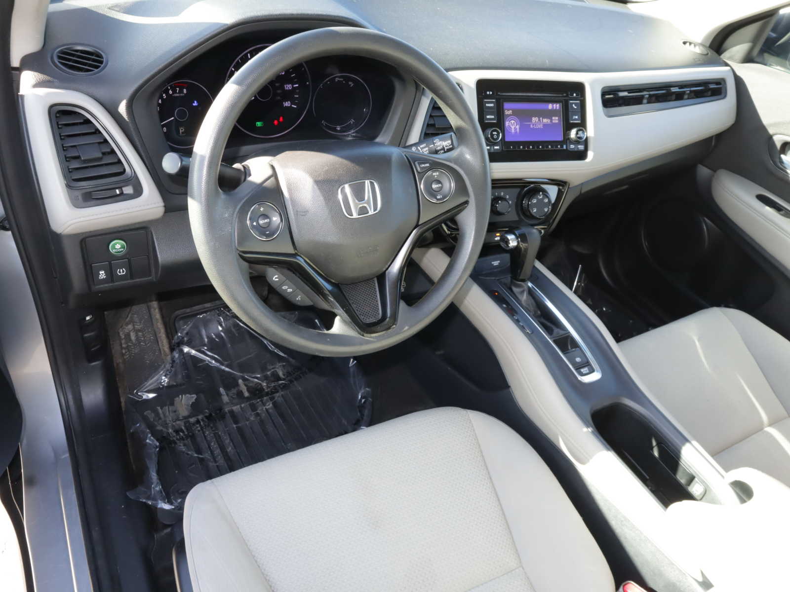 2019 Honda HR-V LX 2