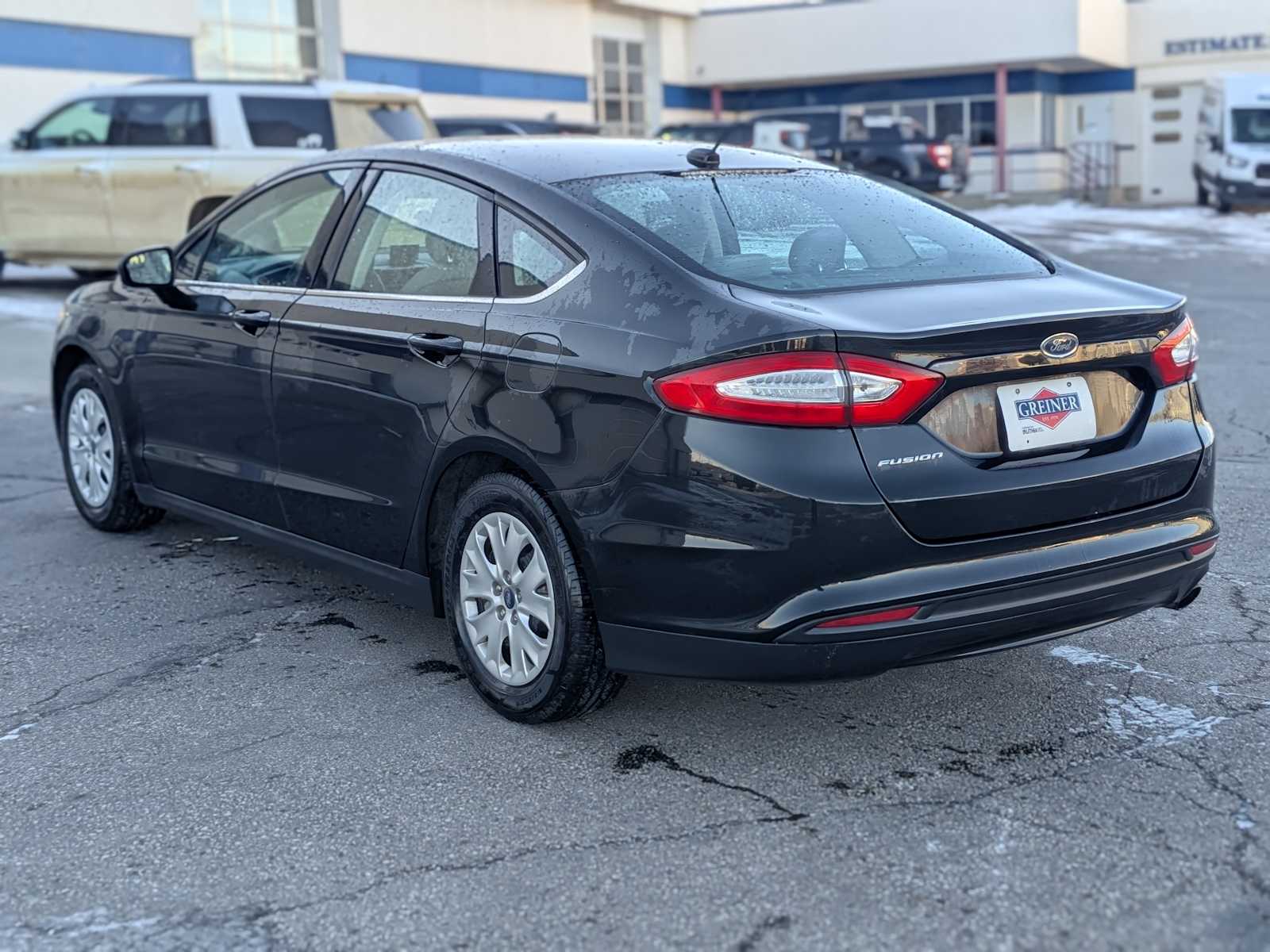 2014 Ford Fusion S 3