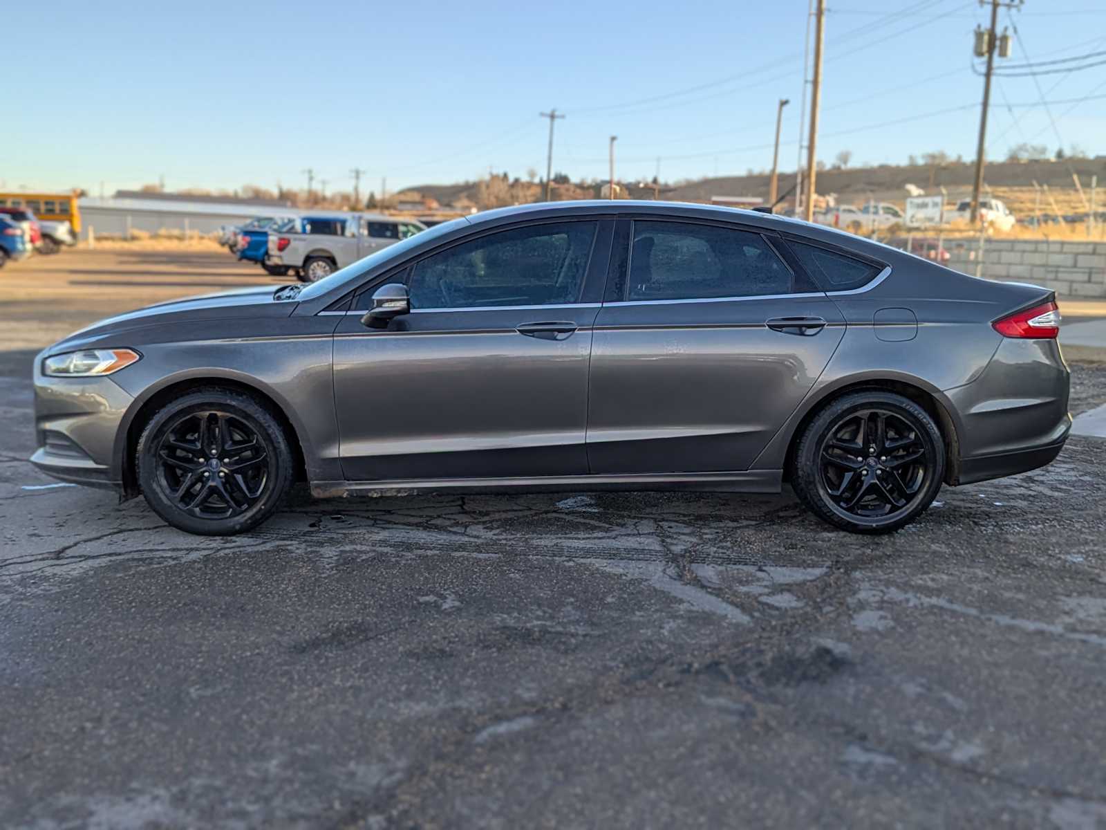 2016 Ford Fusion SE 2