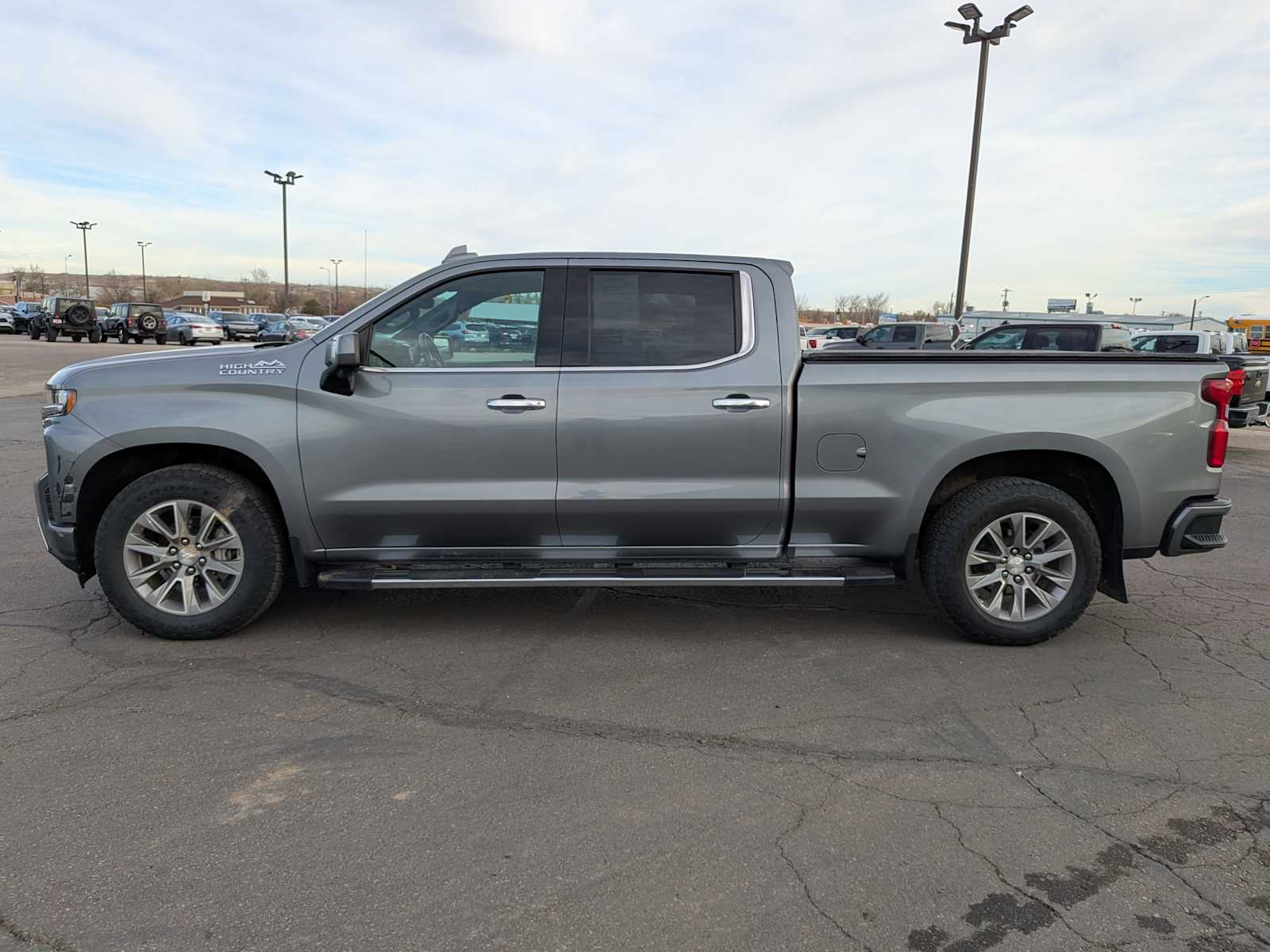 2019 Chevrolet Silverado 1500 High Country 4WD Crew Cab 157 3