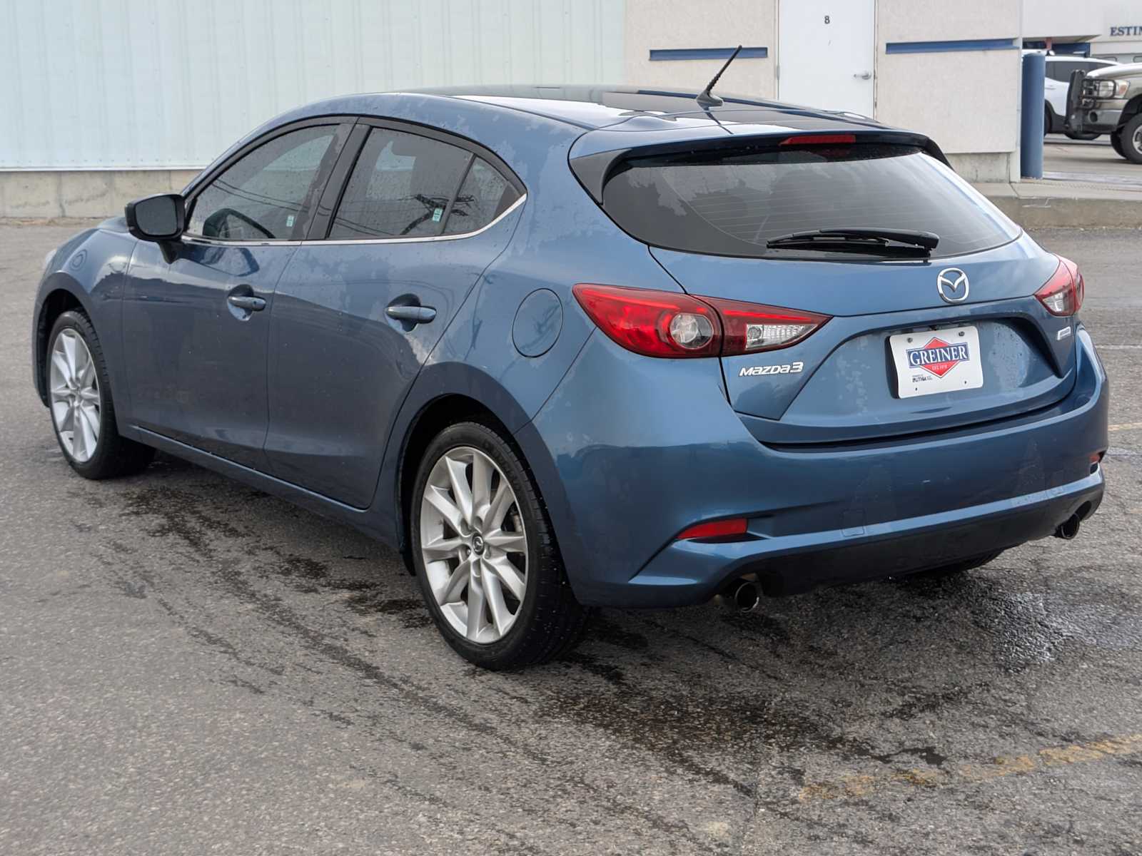 2017 Mazda Mazda3 5-Door Touring 4