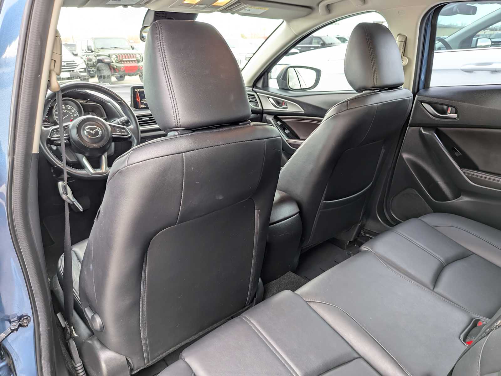 2017 Mazda Mazda3 5-Door Touring 23