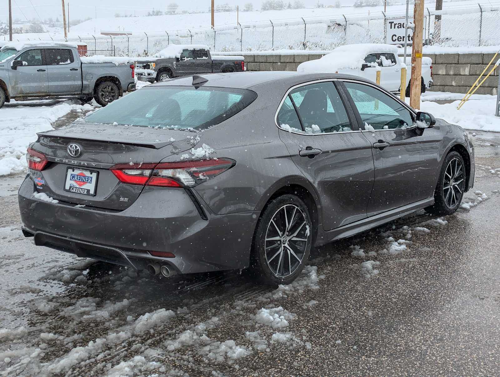 2022 Toyota Camry SE 6