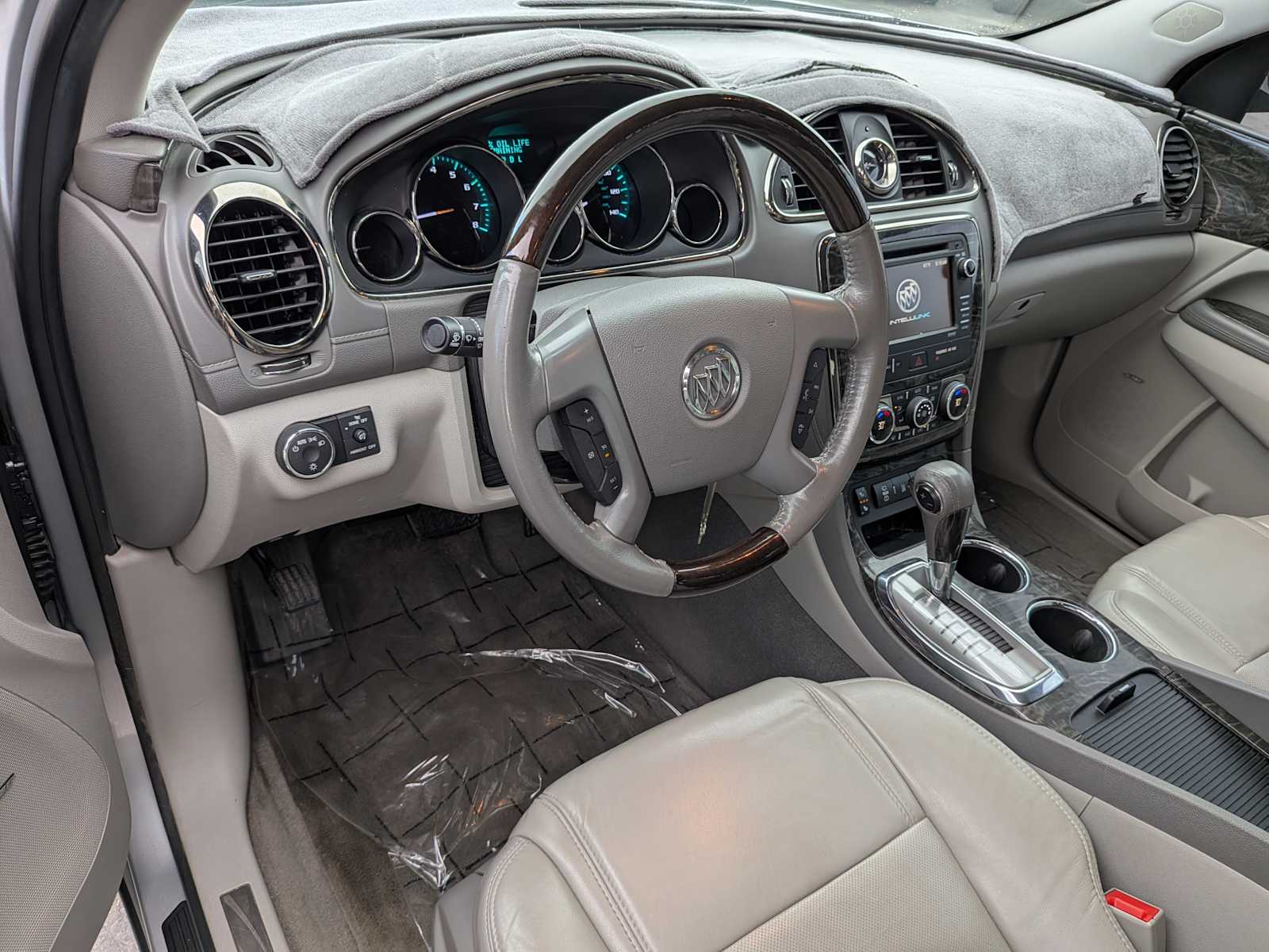 2013 Buick Enclave Leather 2