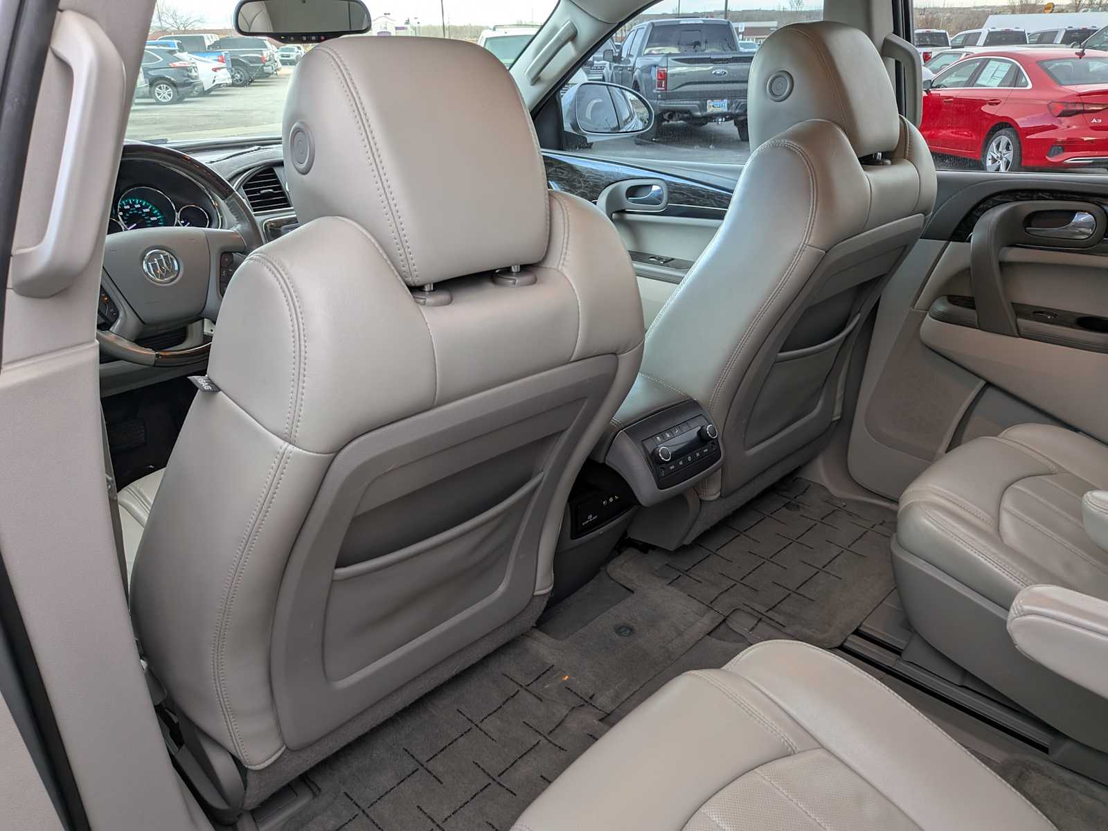 2013 Buick Enclave Leather 18