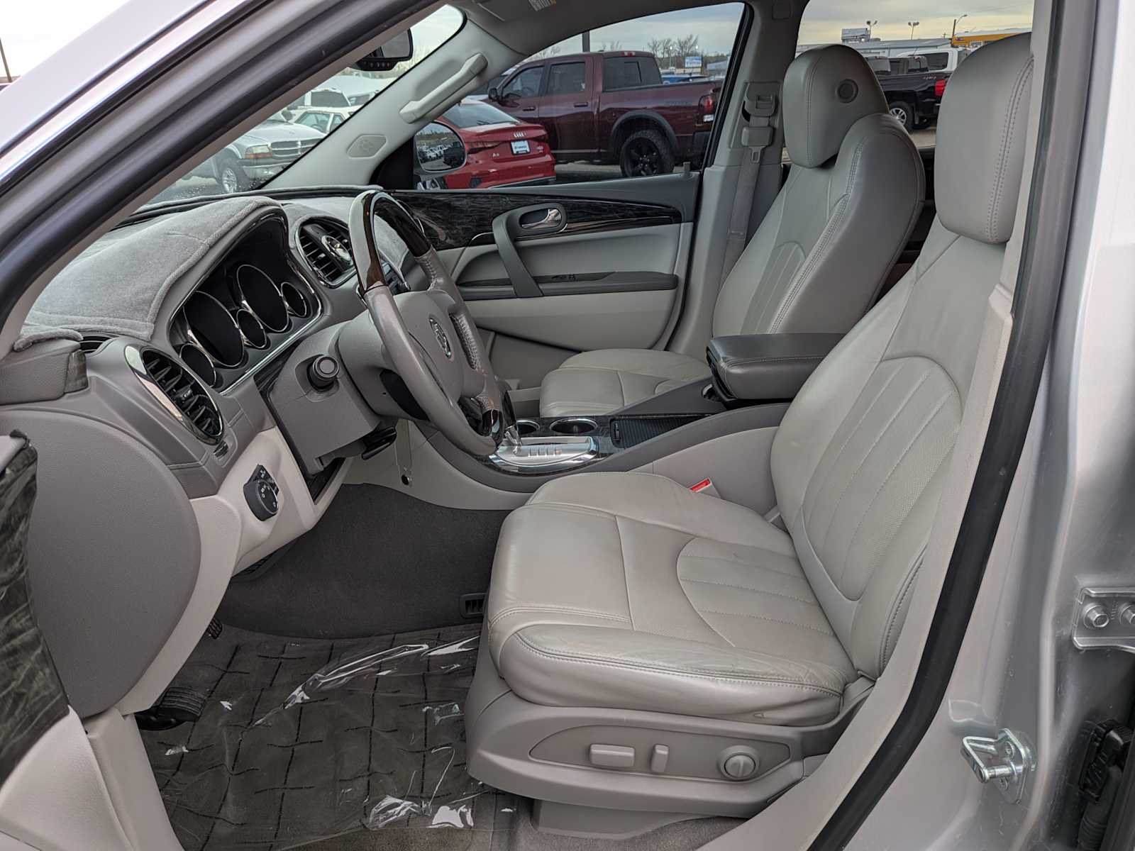 2013 Buick Enclave Leather 17