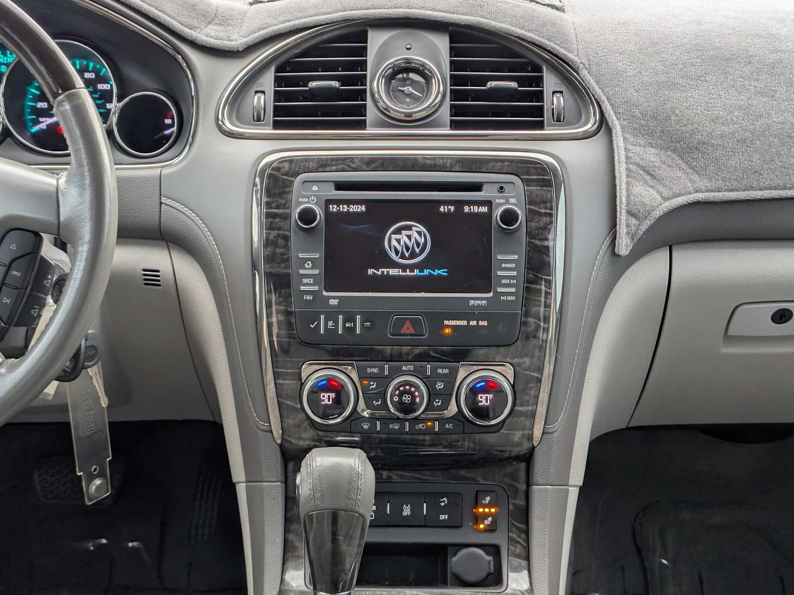 2013 Buick Enclave Leather 23