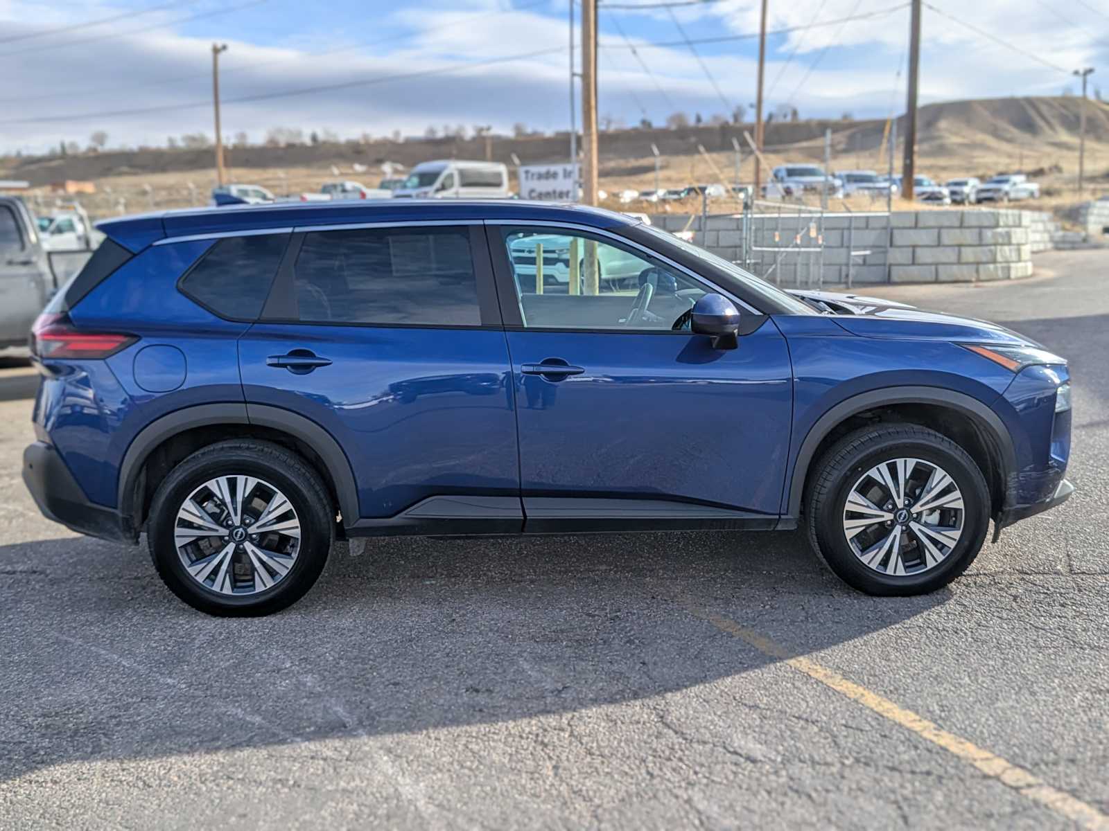 2023 Nissan Rogue SV 7