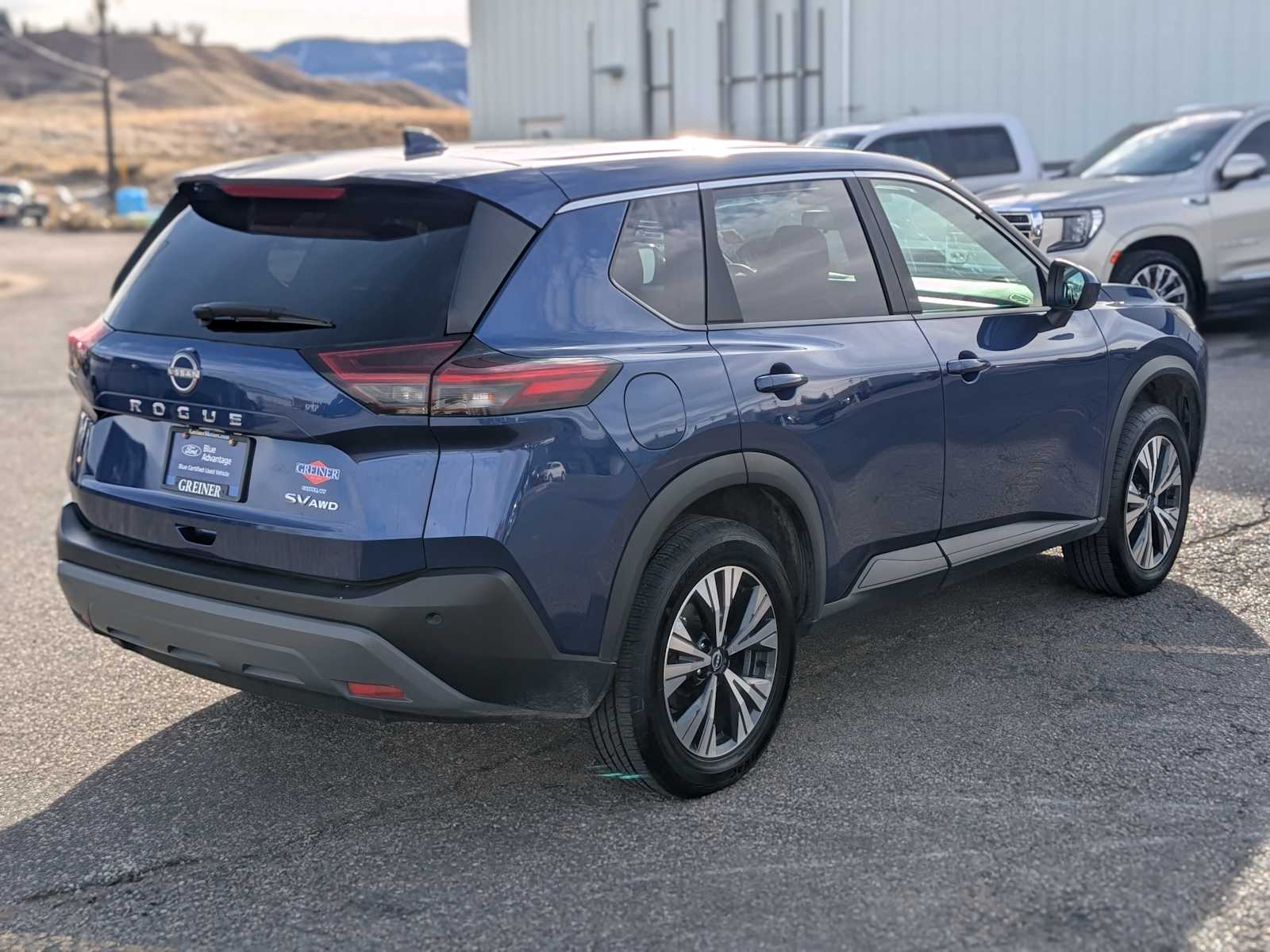 2023 Nissan Rogue SV 6