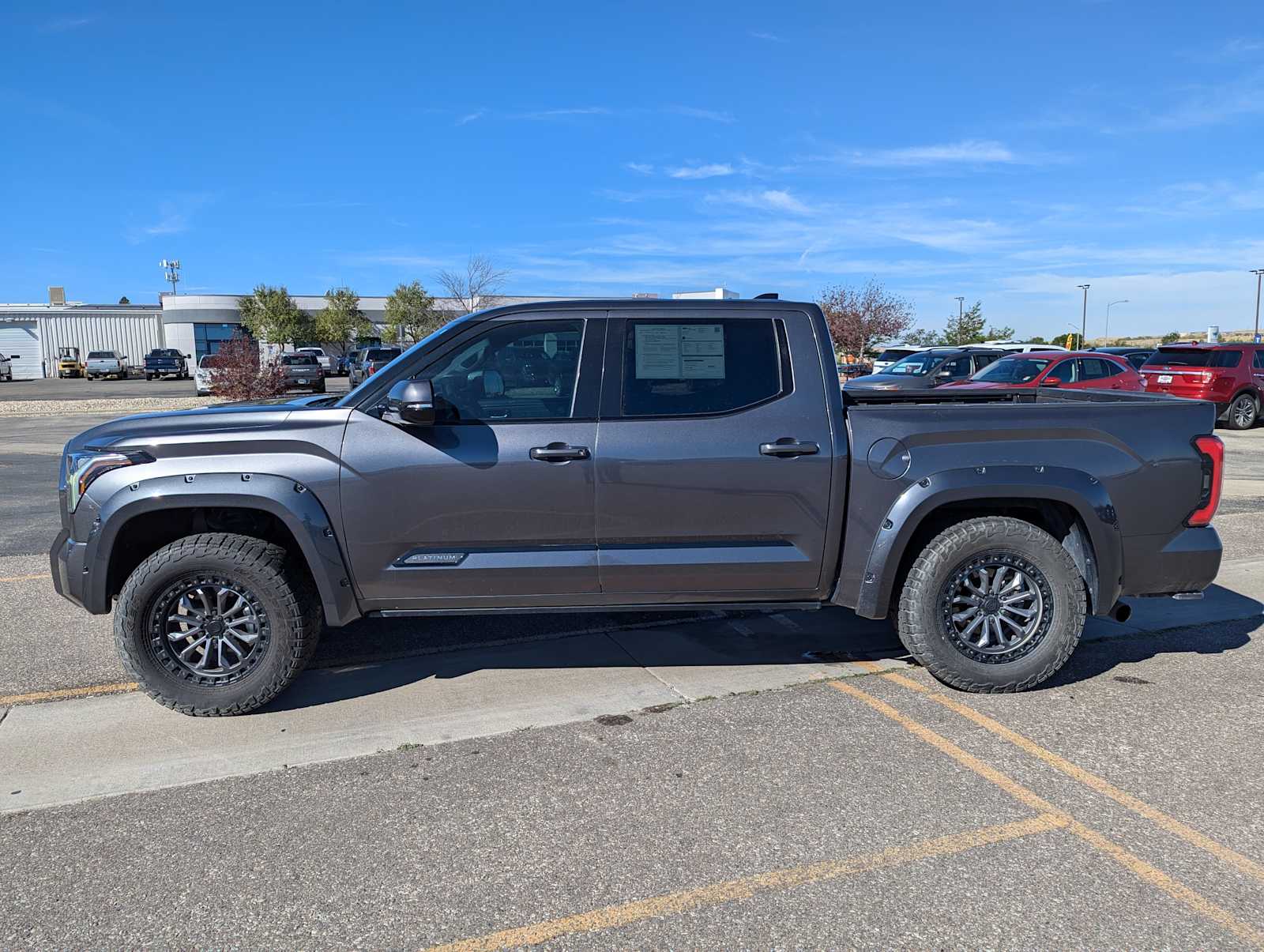 2022 Toyota Tundra Platinum CrewMax 5.5 Bed 3