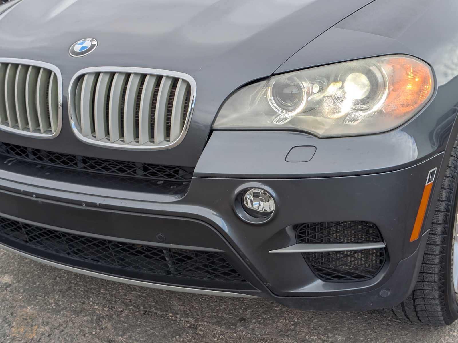 2012 BMW X5 50i 10