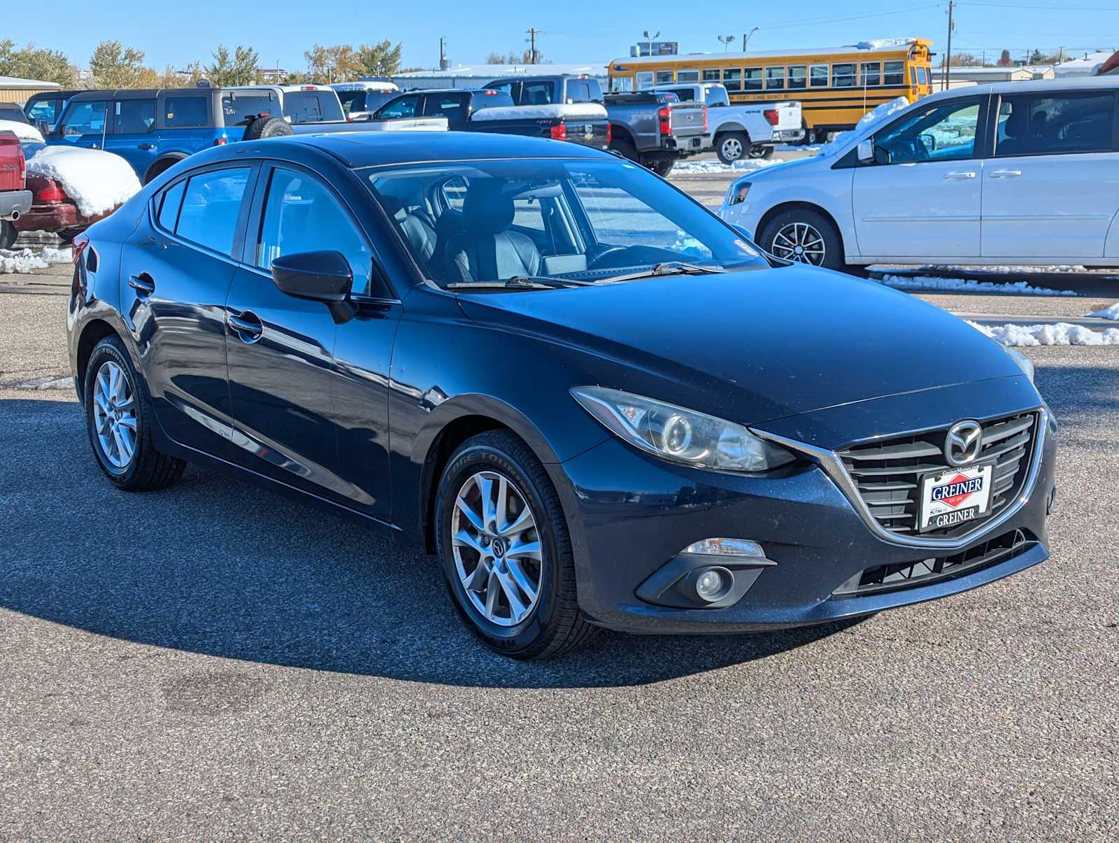 2015 Mazda MAZDA3 i Grand Touring 8