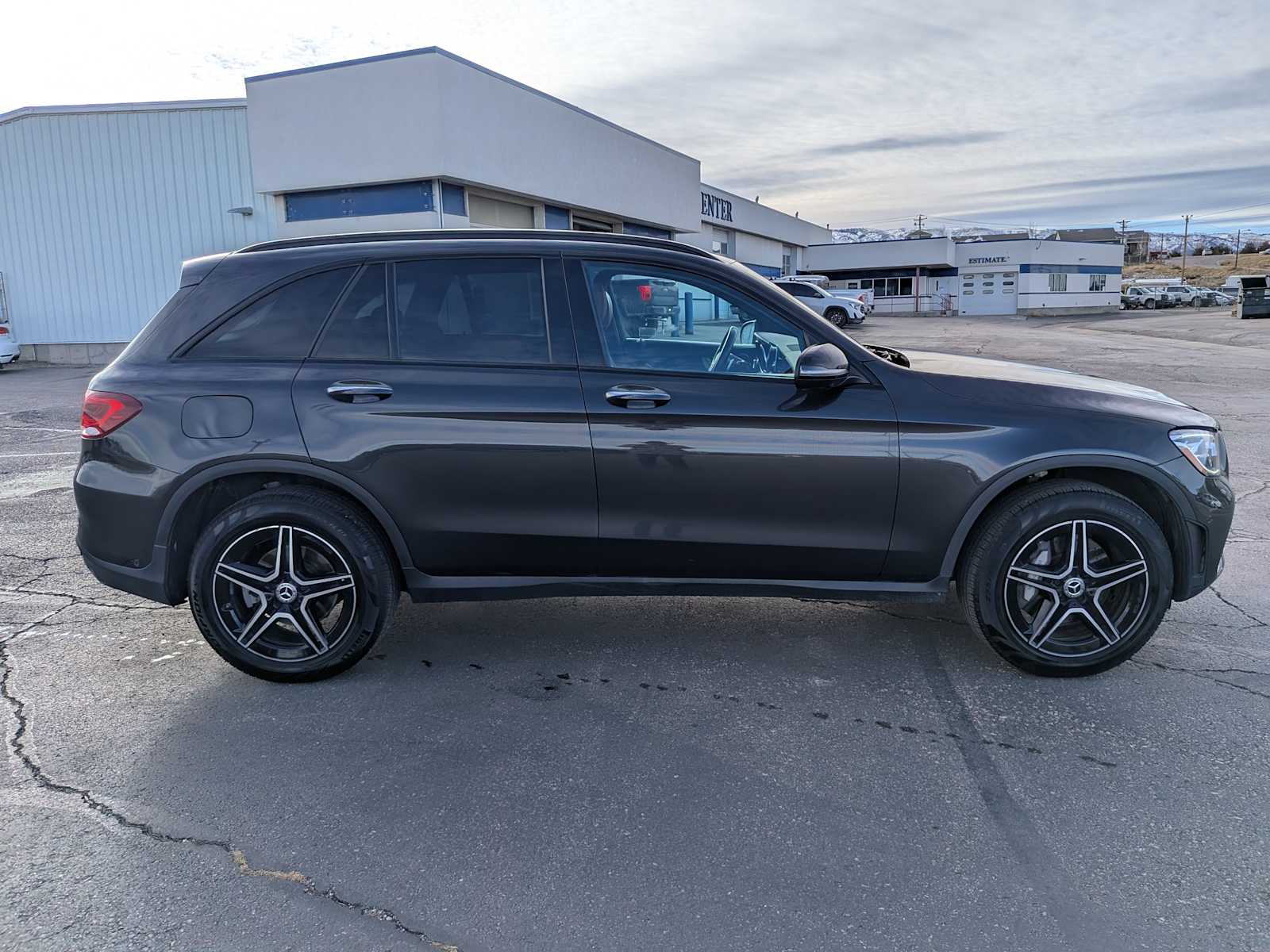 2022 Mercedes-Benz GLC GLC 300 7