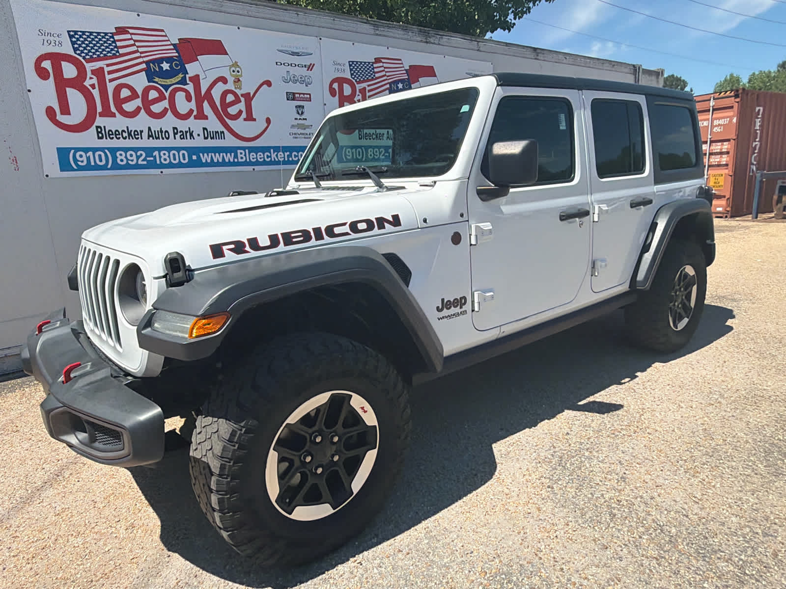 View vehicle photo 6