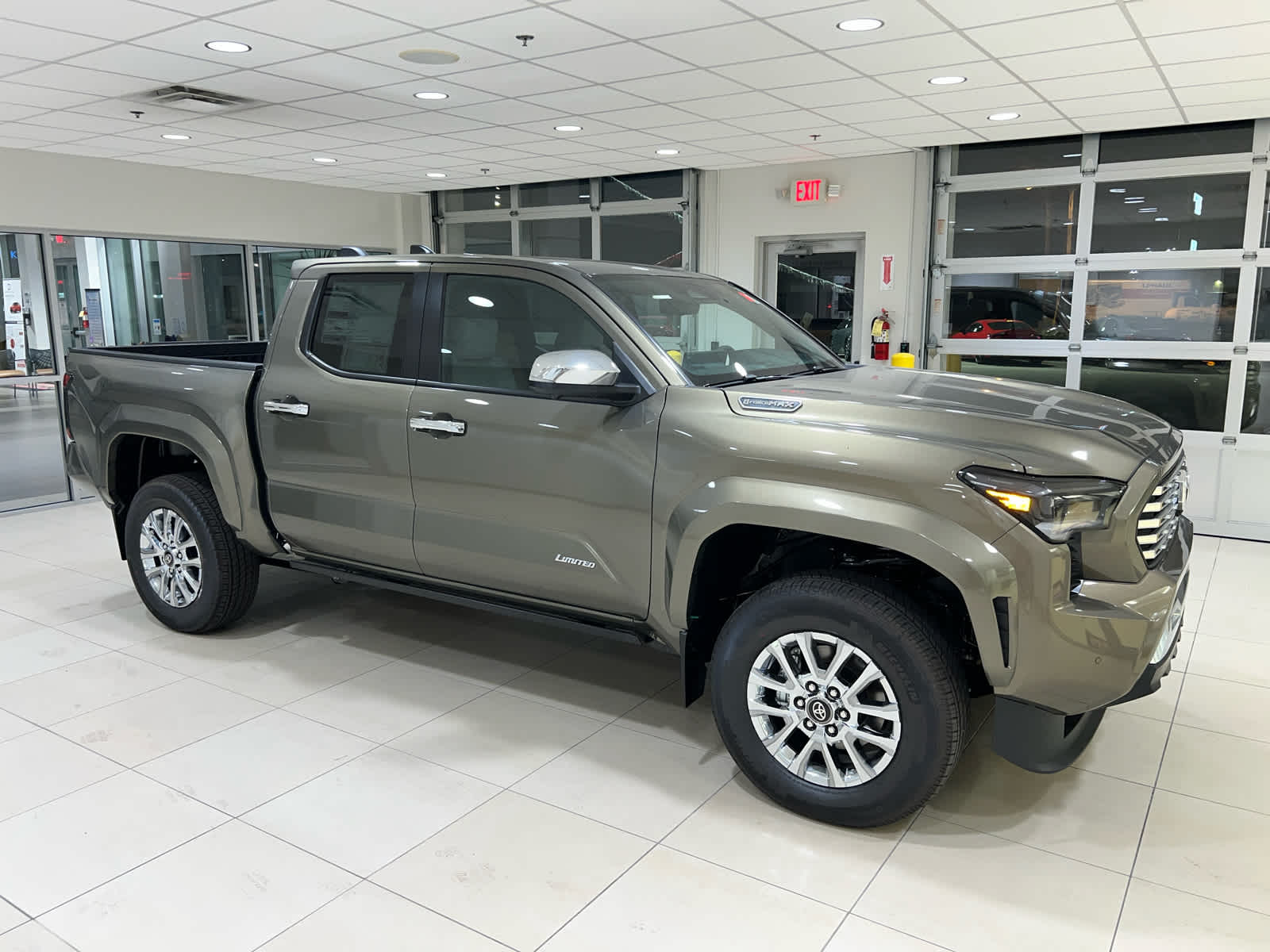 Bronze Oxide 2026 Toyota Tacoma Pickup Truck Four-Wheel Drive 8-Speed Automatic