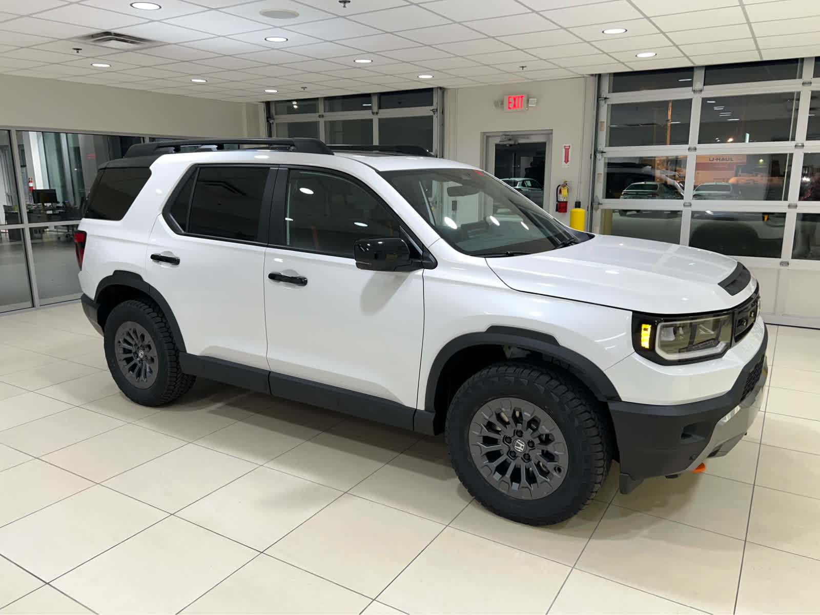 Platinum White Pearl 2026 Honda Passport SUV / Crossover All-Wheel Drive Automatic