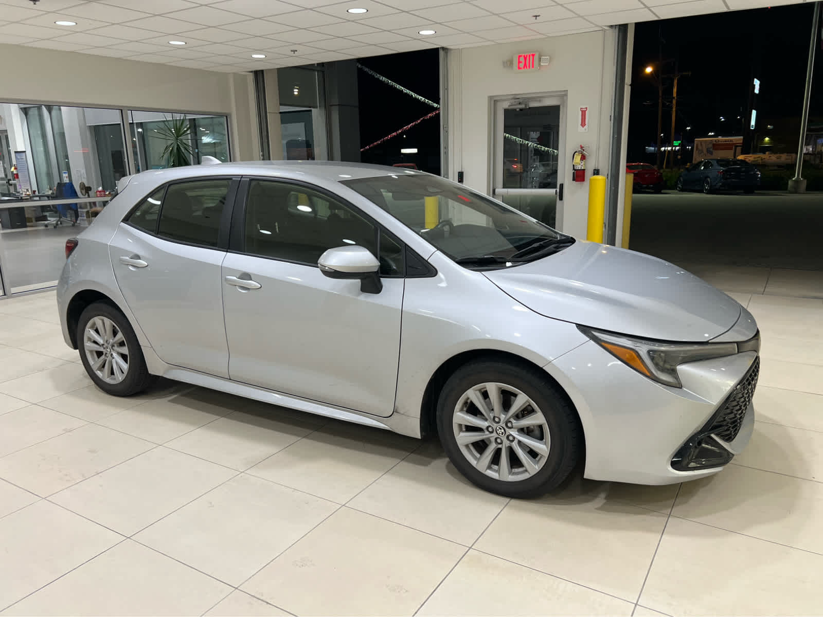 Classic Silver Metallic 2023 Toyota Corolla Hatchback Hatchback Front-Wheel Drive Continuously Variable Transmission