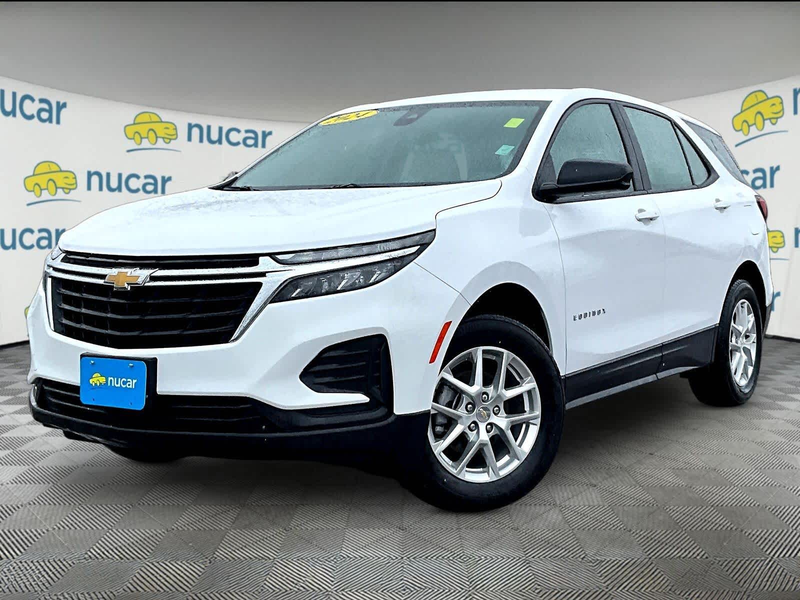 View vehicle photo 3