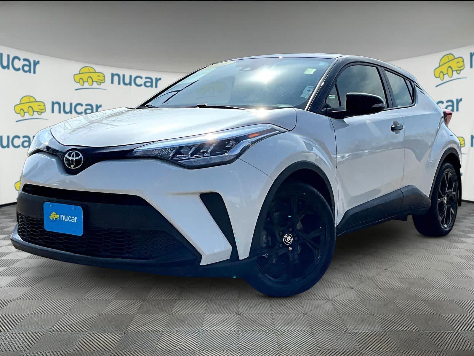 View vehicle photo 3