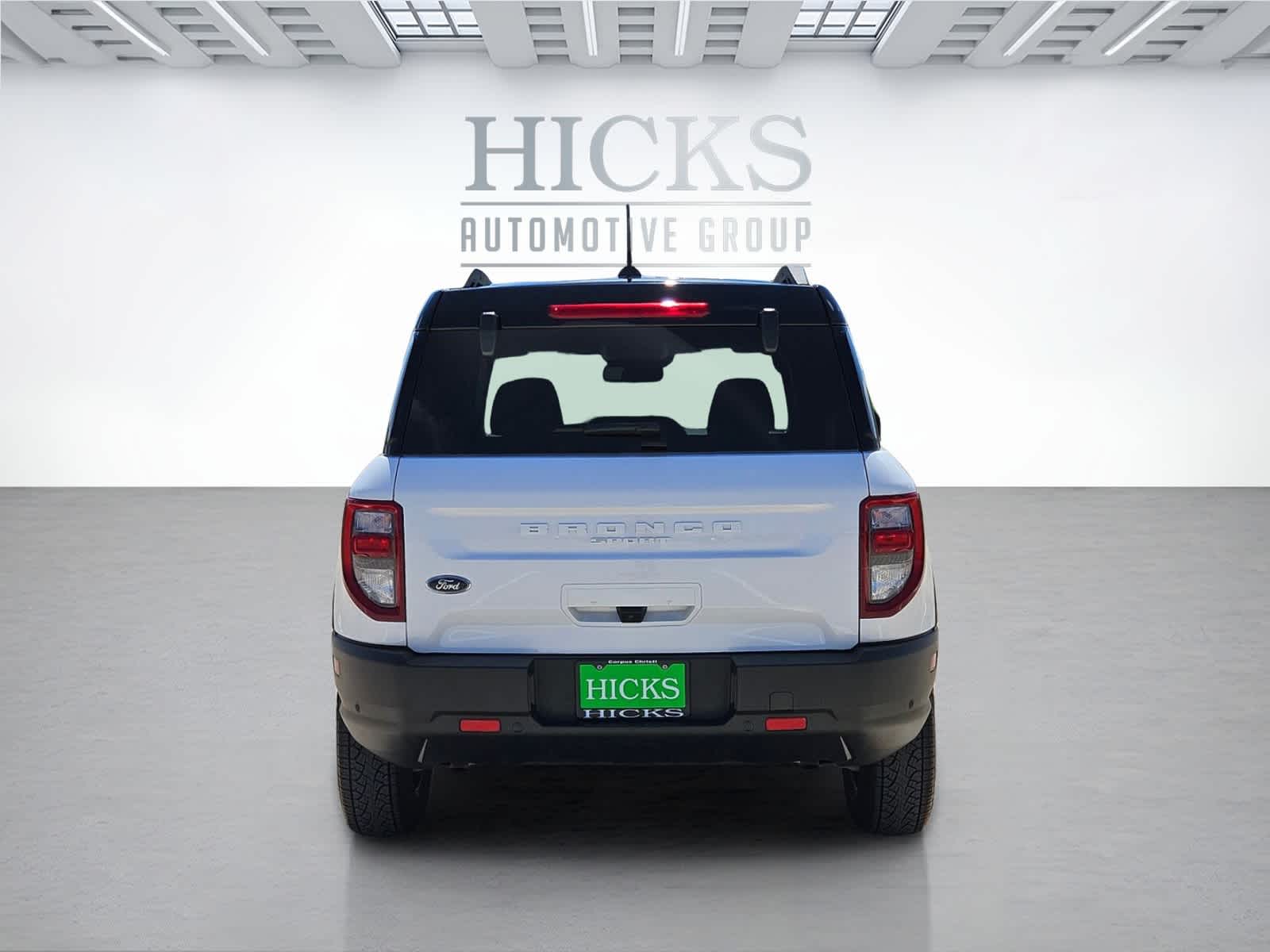 View vehicle photo 6