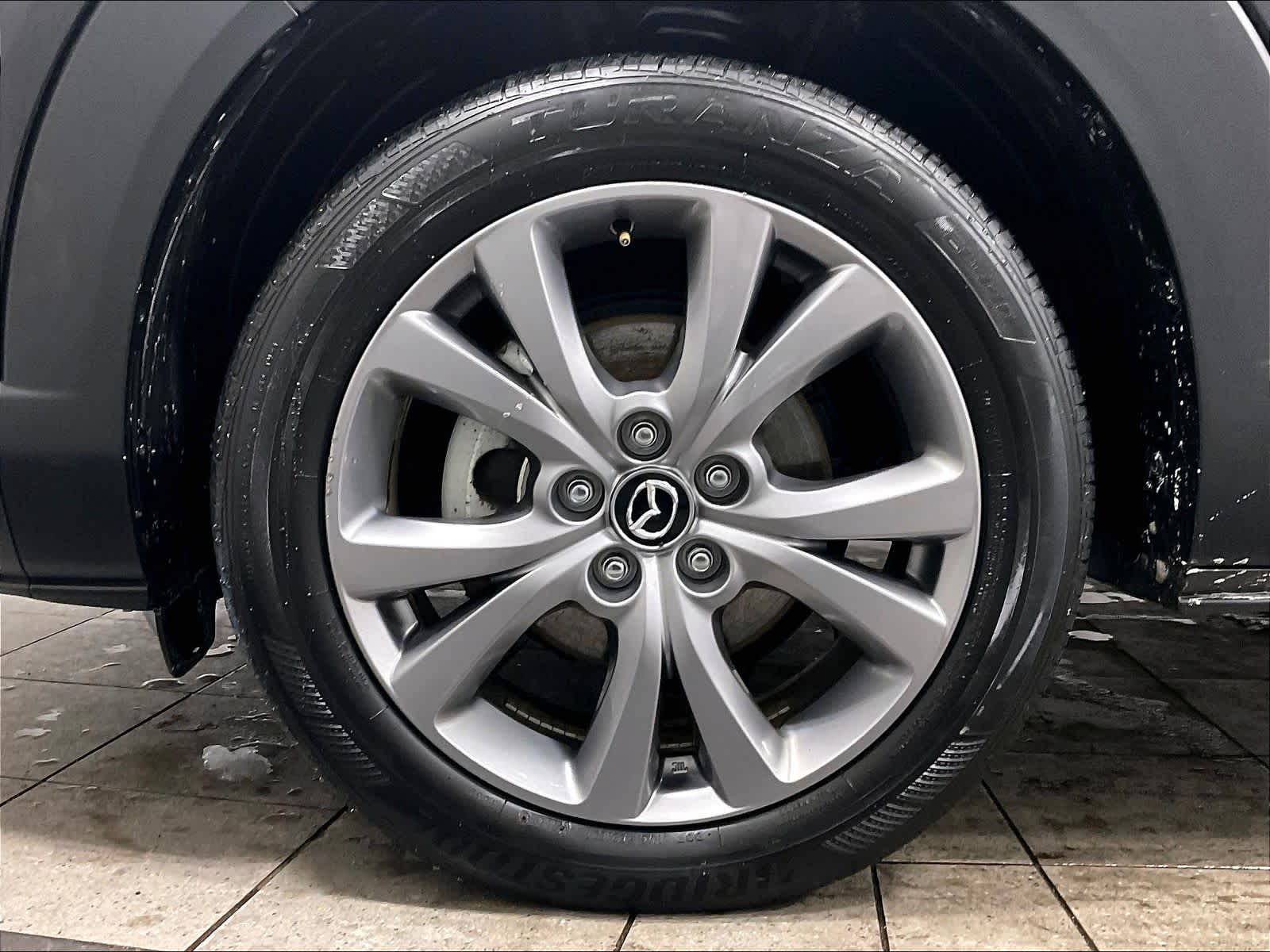 View vehicle photo 7