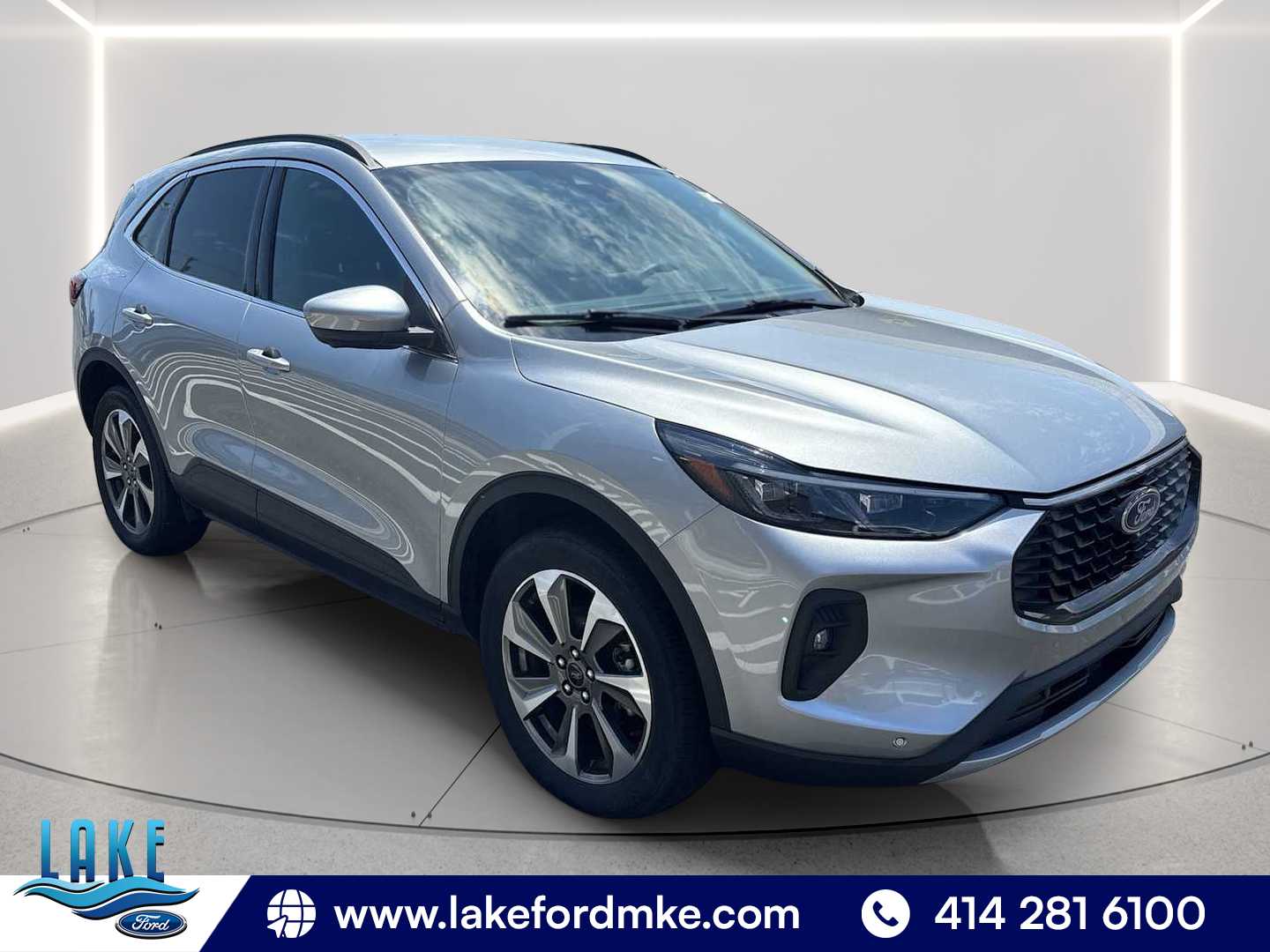 Iconic Silver Metallic 2024 Ford Escape SUV / Crossover All-Wheel Drive Automatic