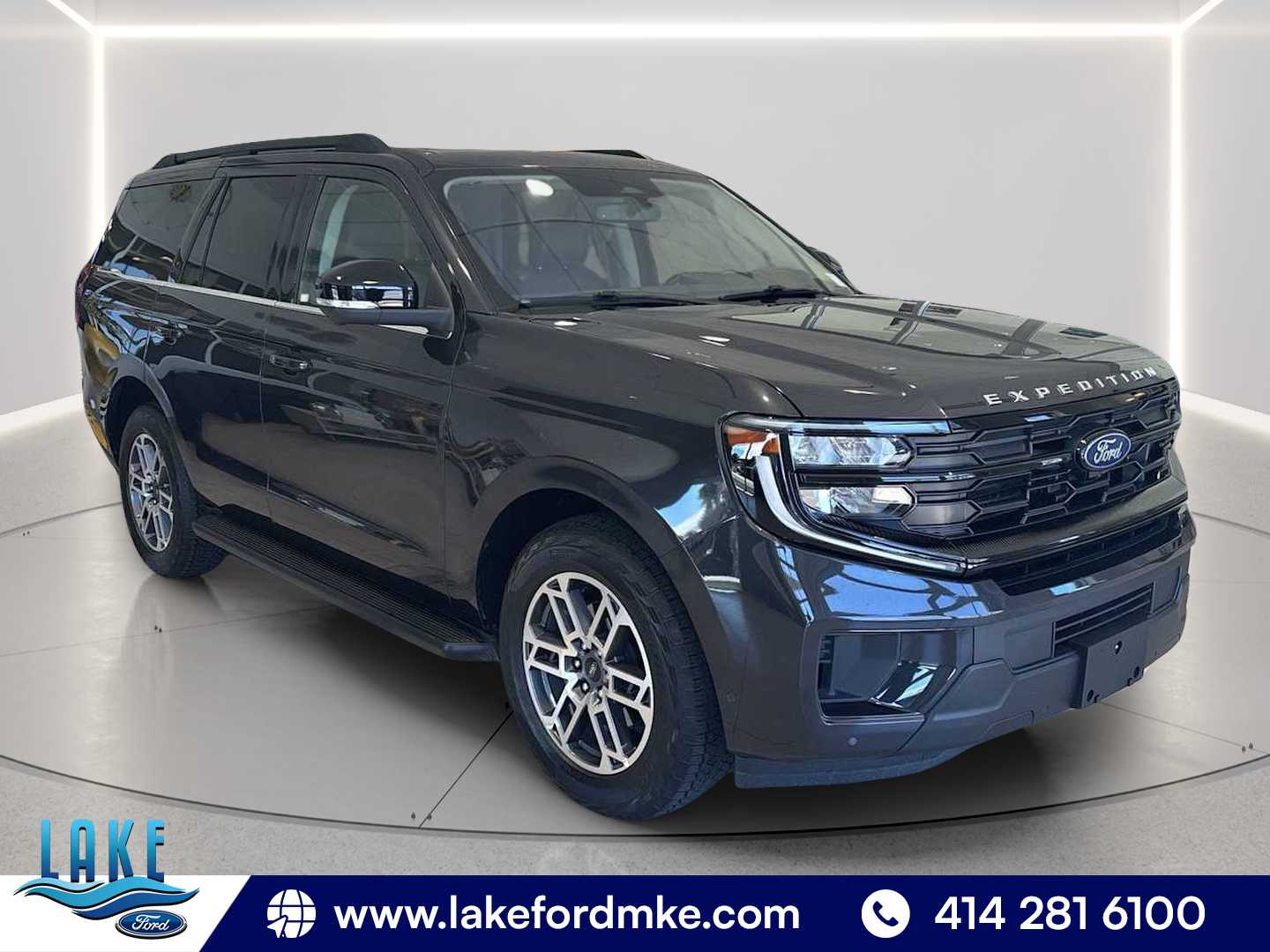 Dark Matter Gray Metallic 2025 Ford Expedition SUV / Crossover Four-Wheel Drive Automatic