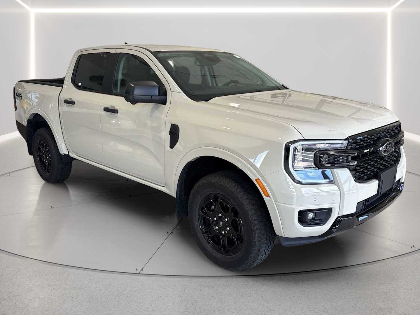Desert Sand 2025 Ford Ranger Pickup Truck Four-Wheel Drive Automatic
