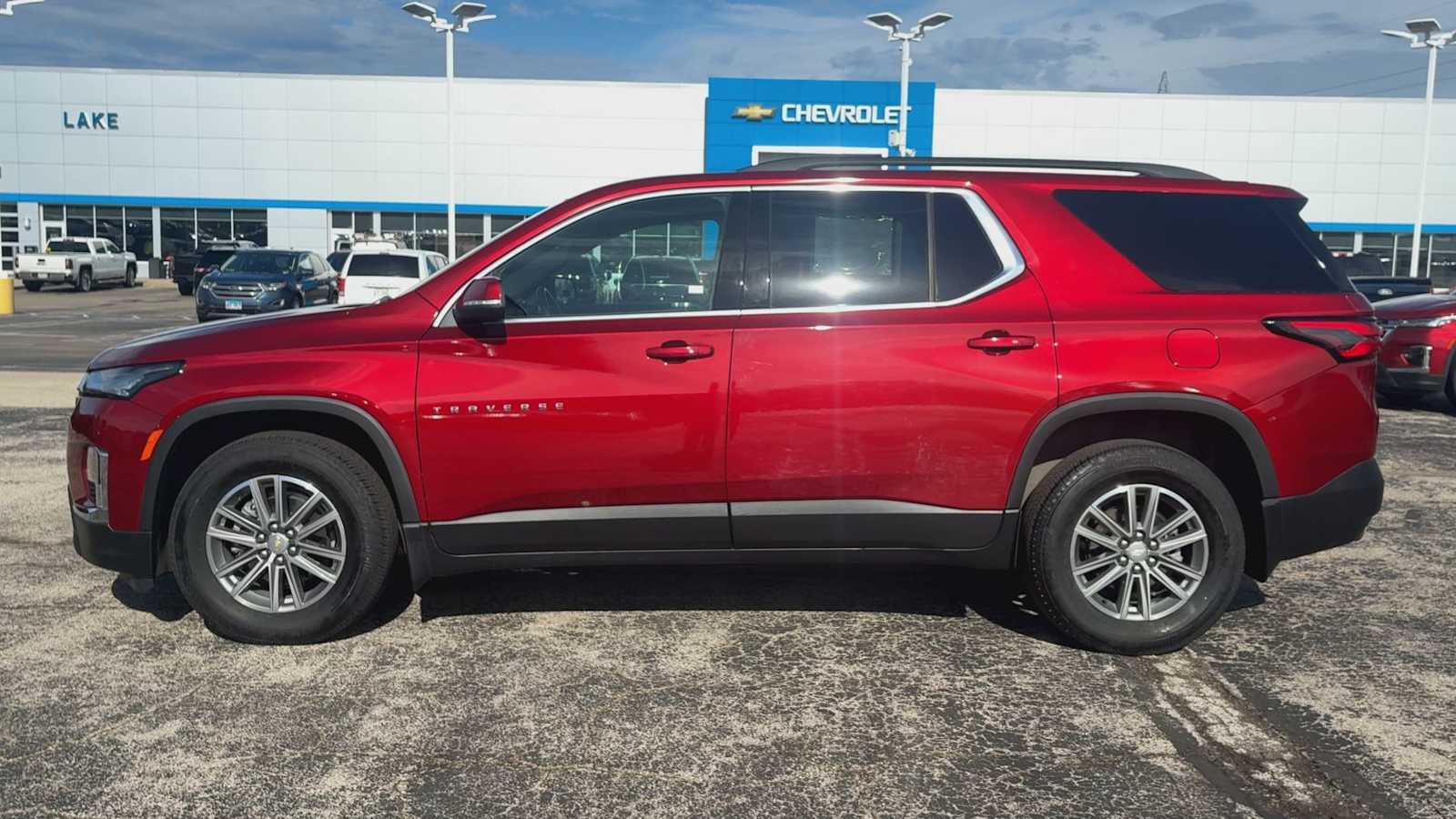 View vehicle photo 5