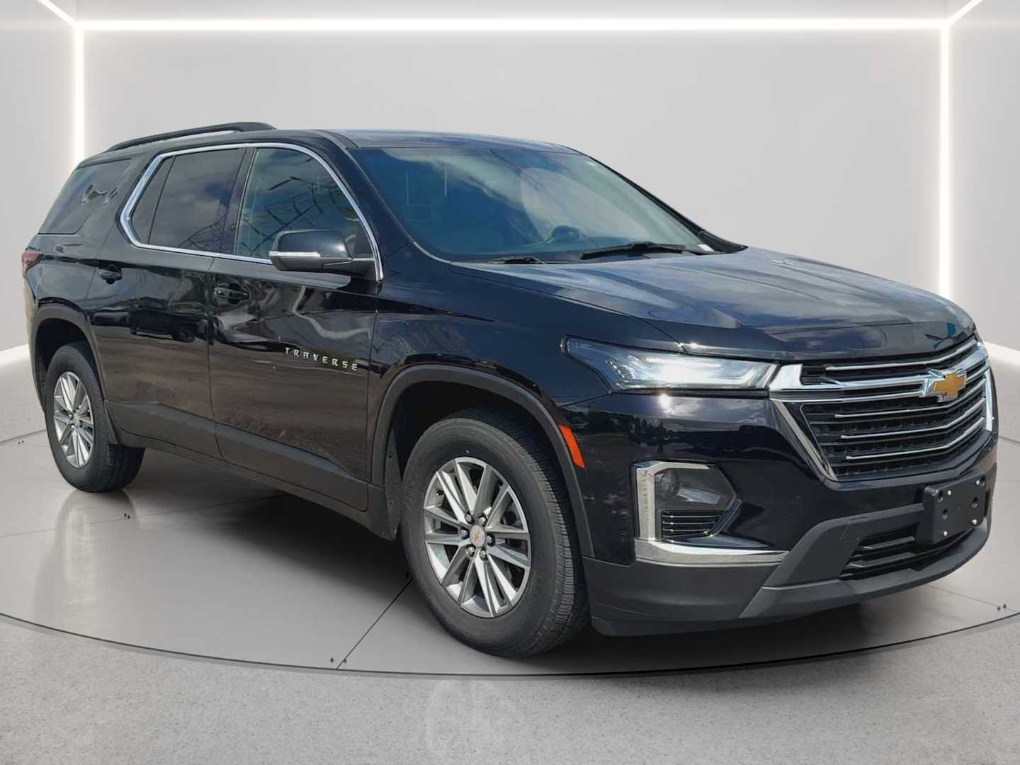 Mosaic Black Metallic 2023 Chevrolet Traverse SUV / Crossover Four-Wheel Drive 9-Speed Automatic