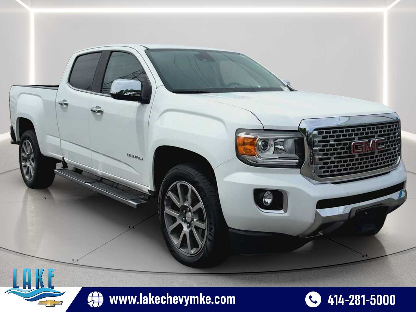 Summit White 2019 GMC Canyon Pickup Truck Four-Wheel Drive 8-Speed Automatic