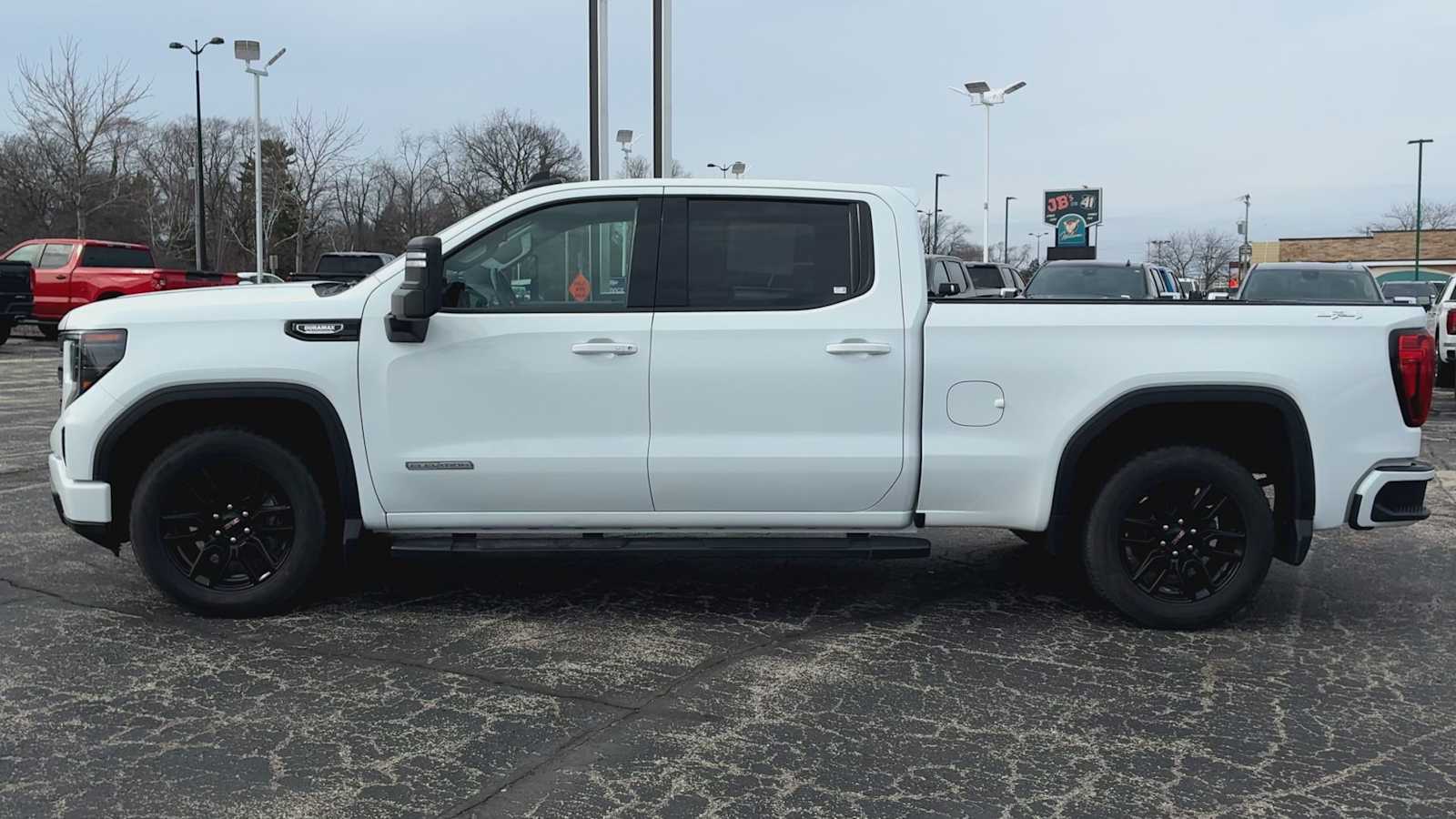 View vehicle photo 5