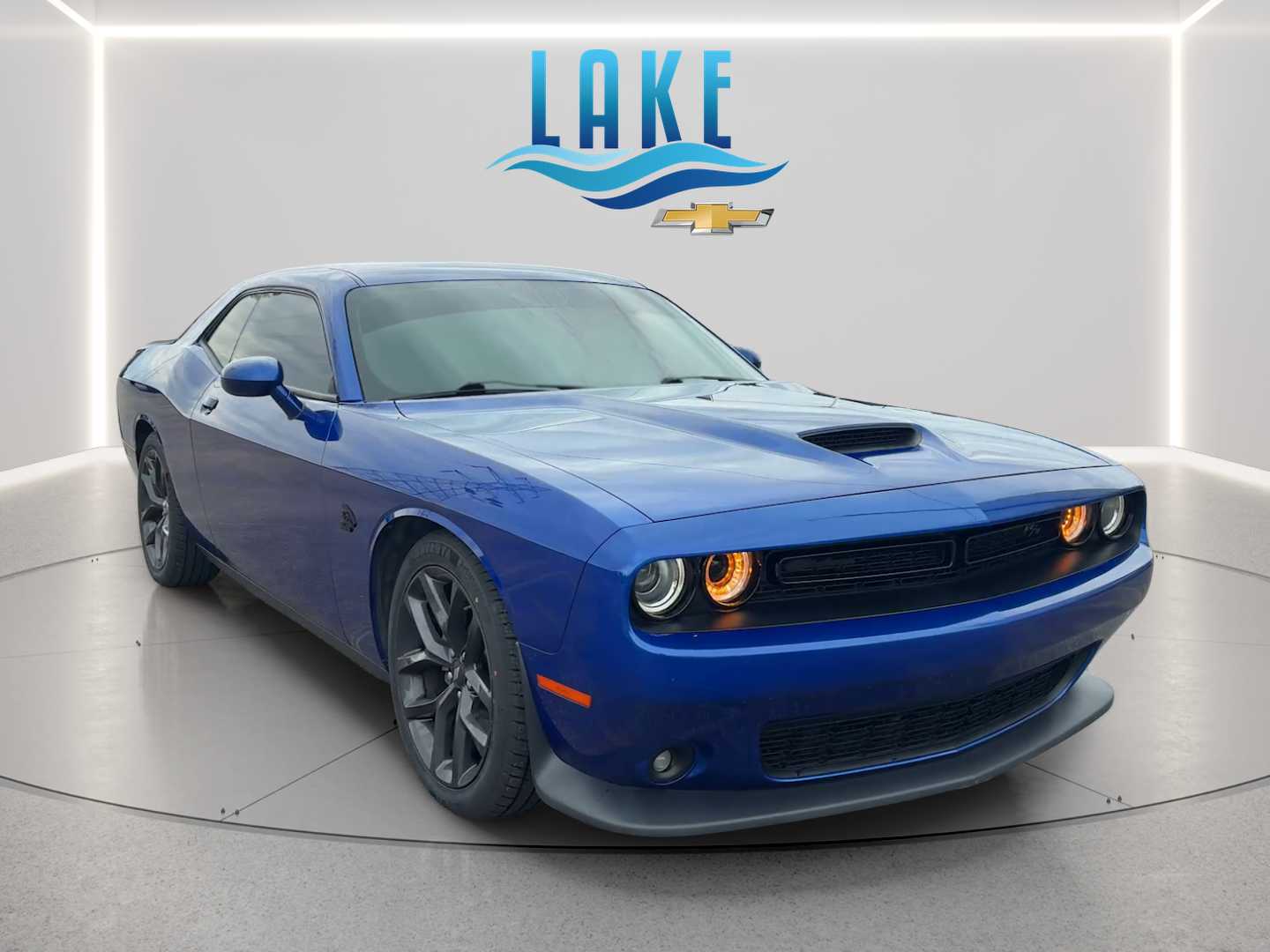 Indigo Blue 2021 Dodge Challenger Coupe Rear-Wheel Drive 8-Speed Automatic