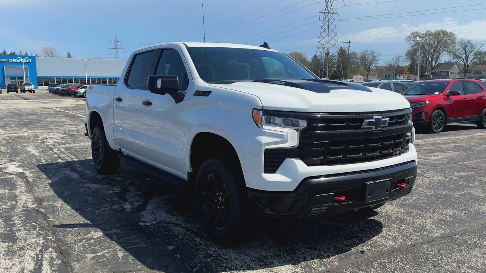 View vehicle photo 2