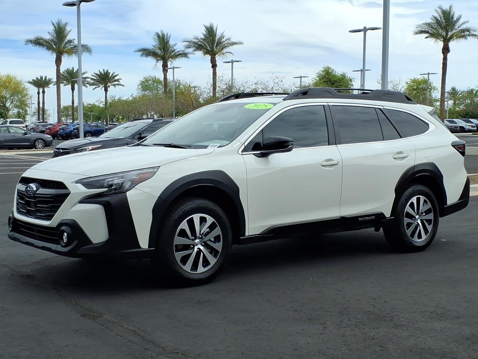 View vehicle photo 3