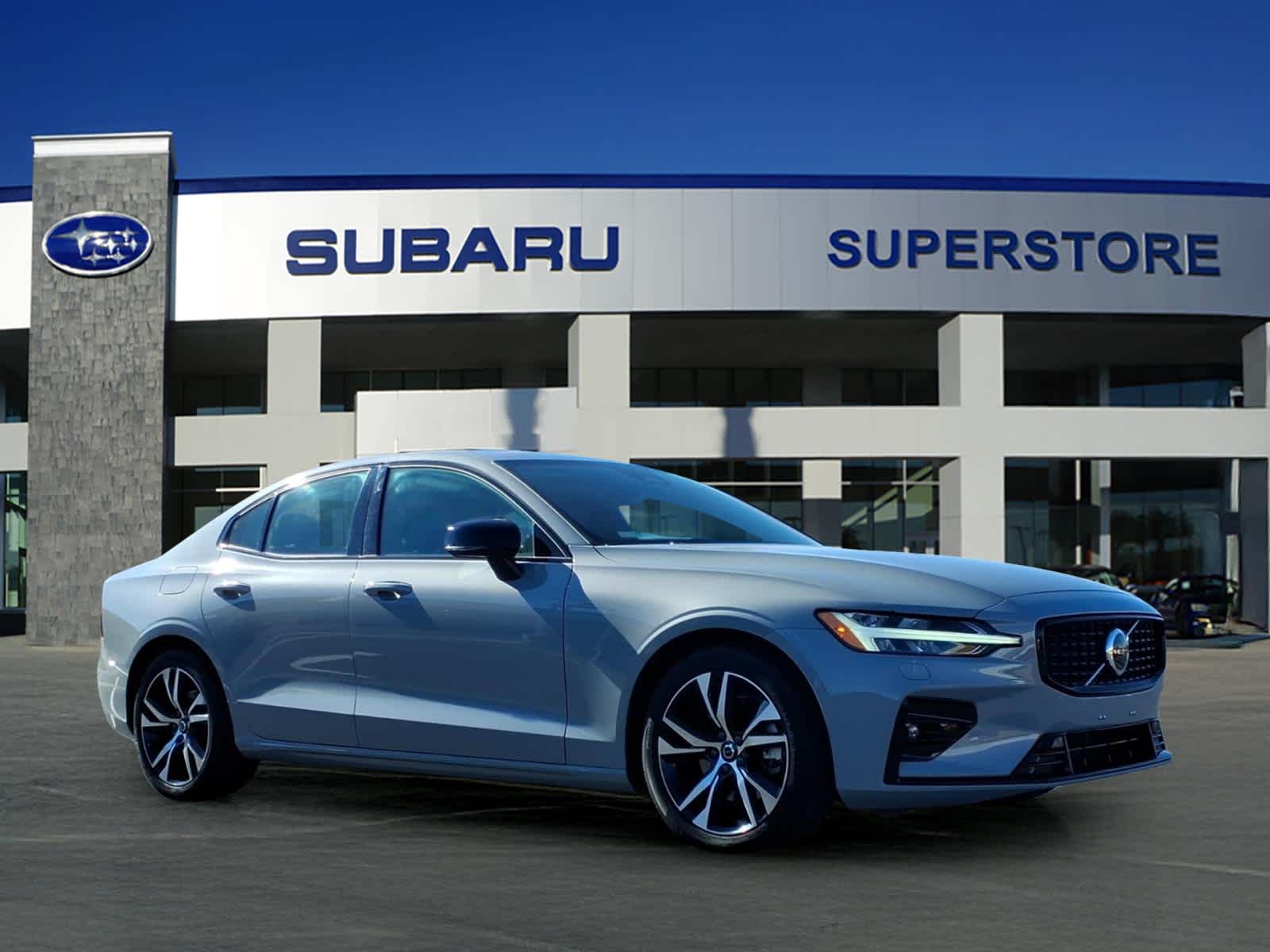 2025 Volvo S60 B5 Core FWD