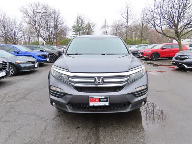 View vehicle photo 6