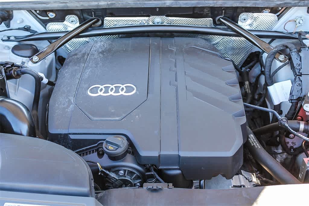 2022 Audi Q5 S line Premium 30