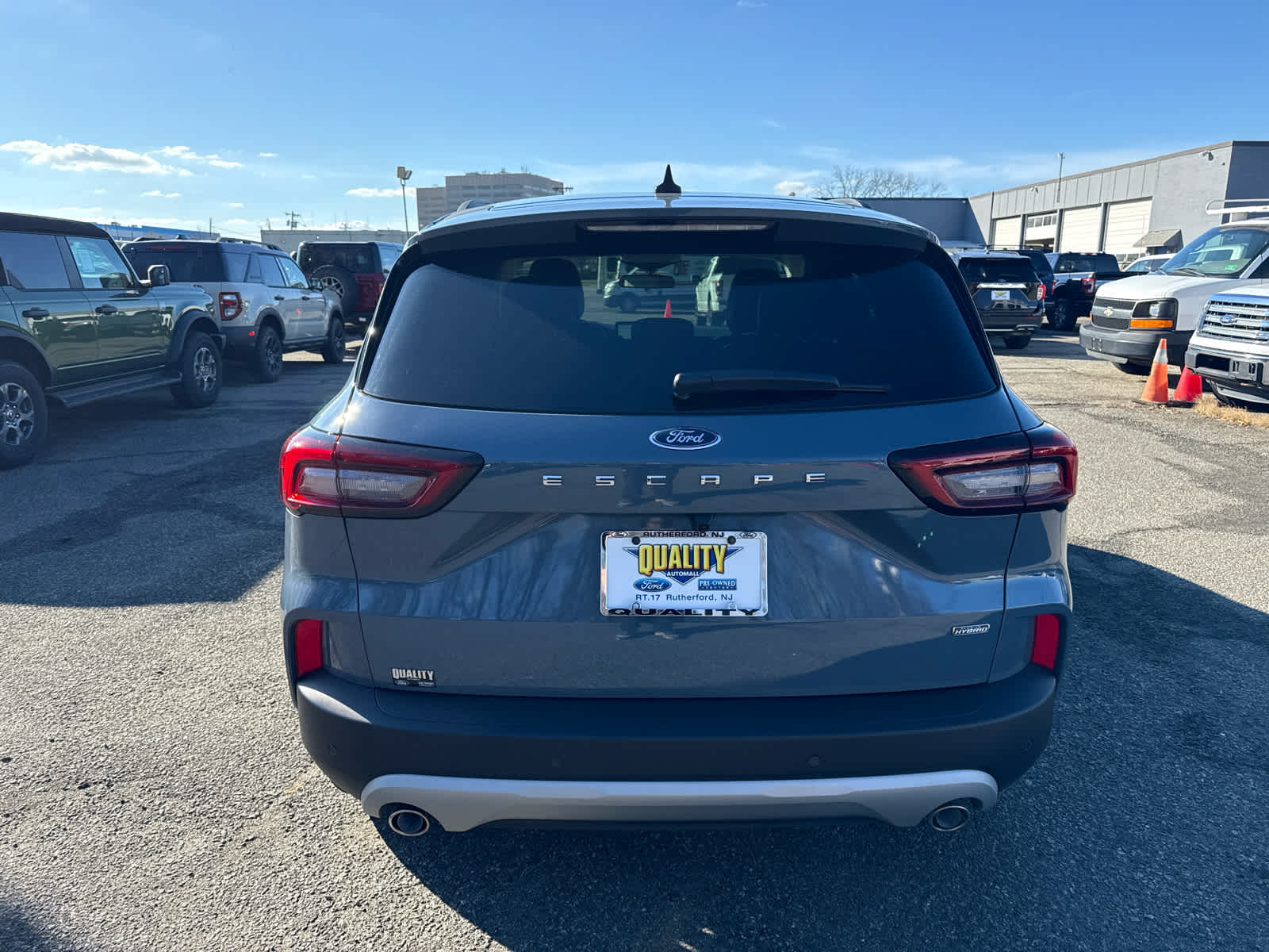 View vehicle photo 5