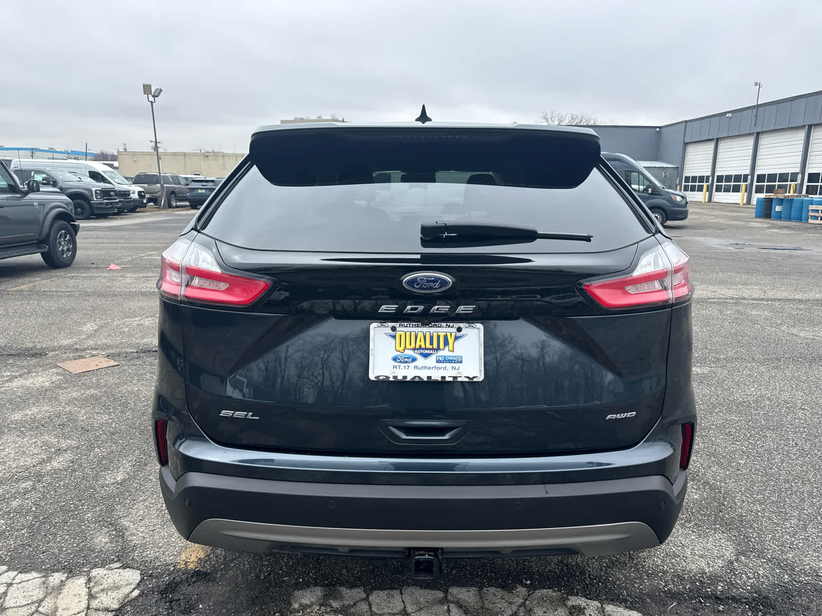 View vehicle photo 5